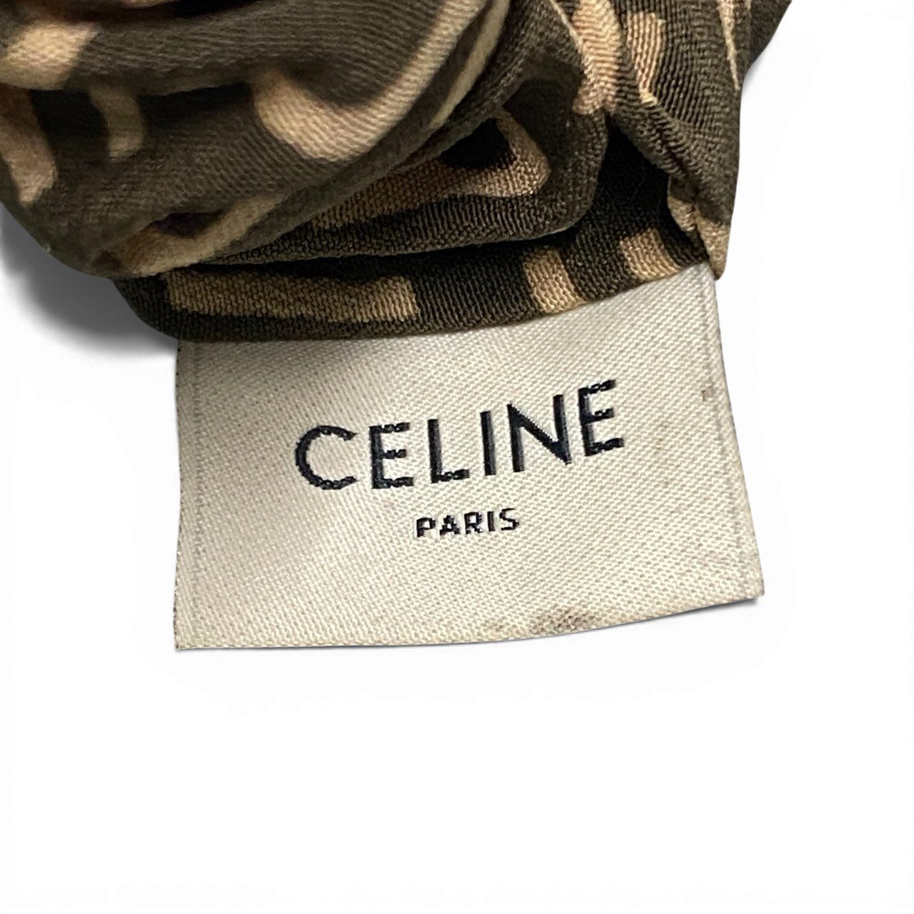 b2 CELINE セリーヌ ロゴ シュシュ ヘアアクセサリー トリオンフ ゴールド金具 グリーン シルク フランス製ta1