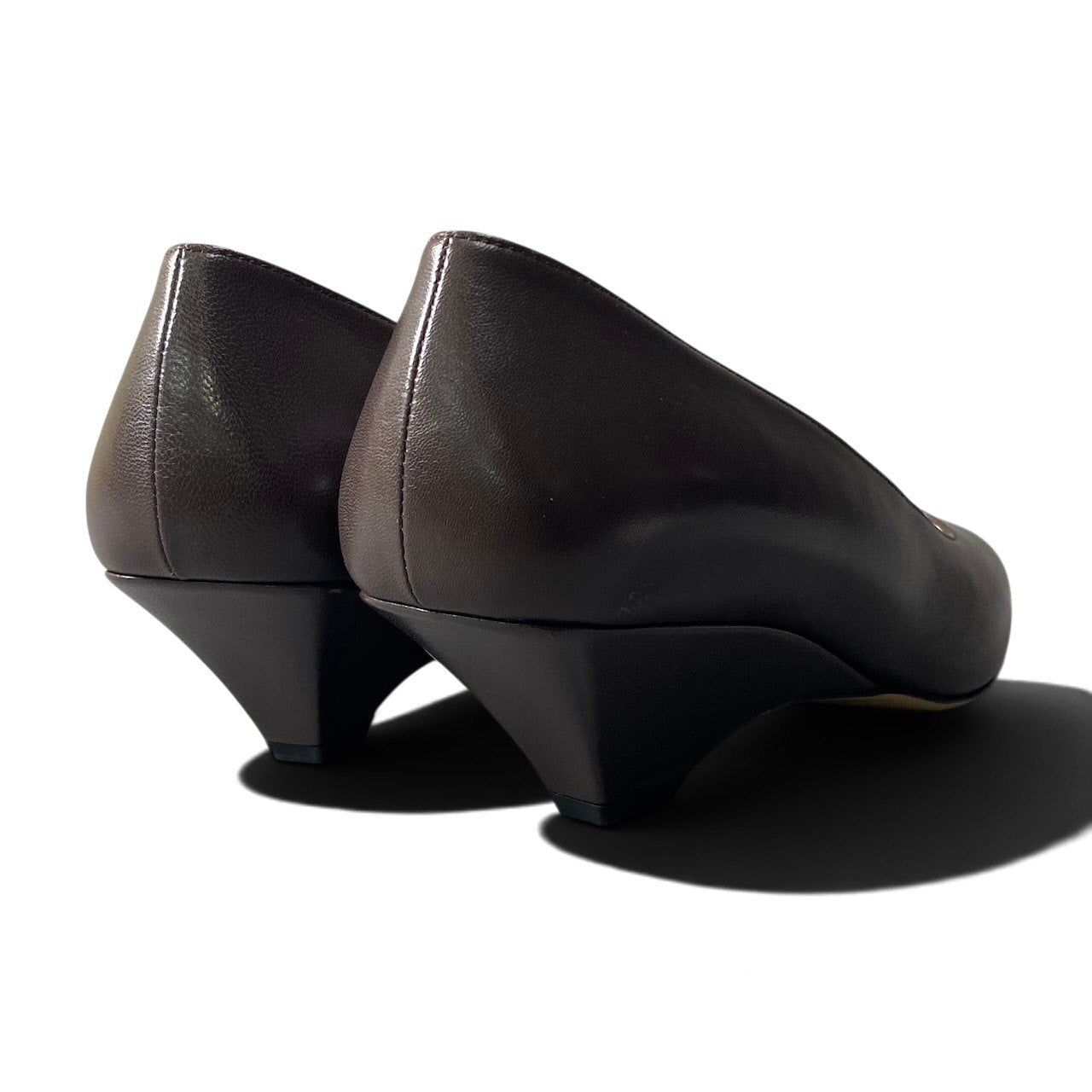 h10 【新品保管品】BOTTEGA VENETA ポイントパンプス イタリア製 37サイズ ブラウン レザー レディース 女性用ta1