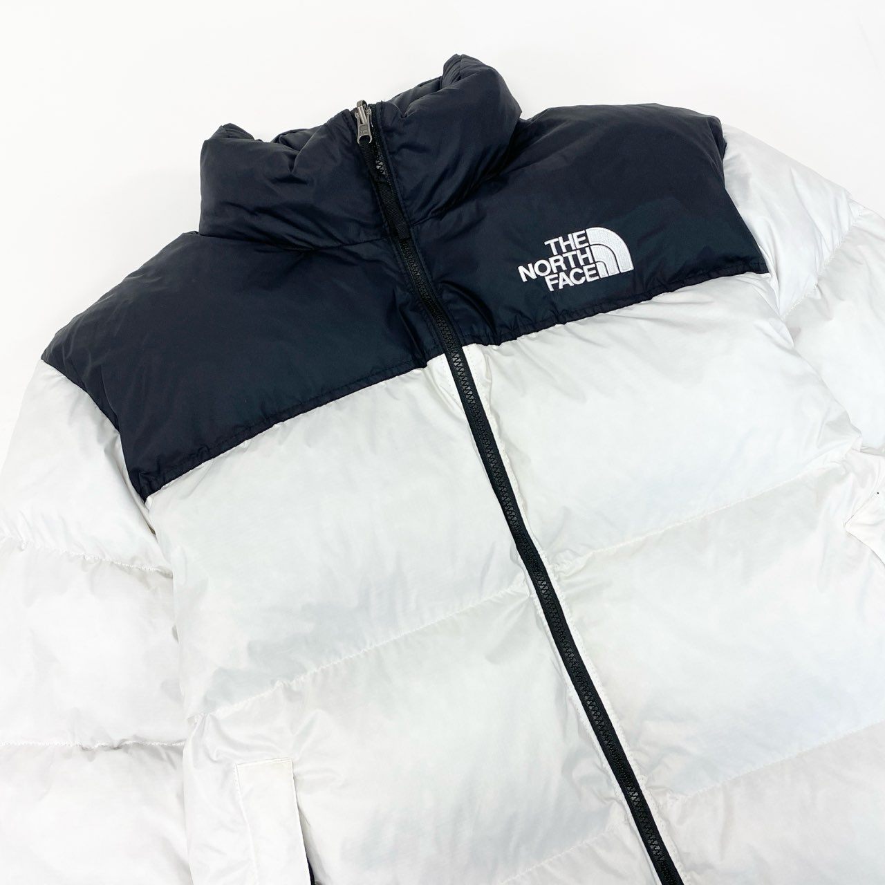 73j28 THE NORTH FACE ノースフェイス 復刻 1996年モデル RETRO NUPTSE JACKET レトロ ヌプシジャケット NF0A3C8D XL ブラック ホワイト ダウンジャケットt18r
