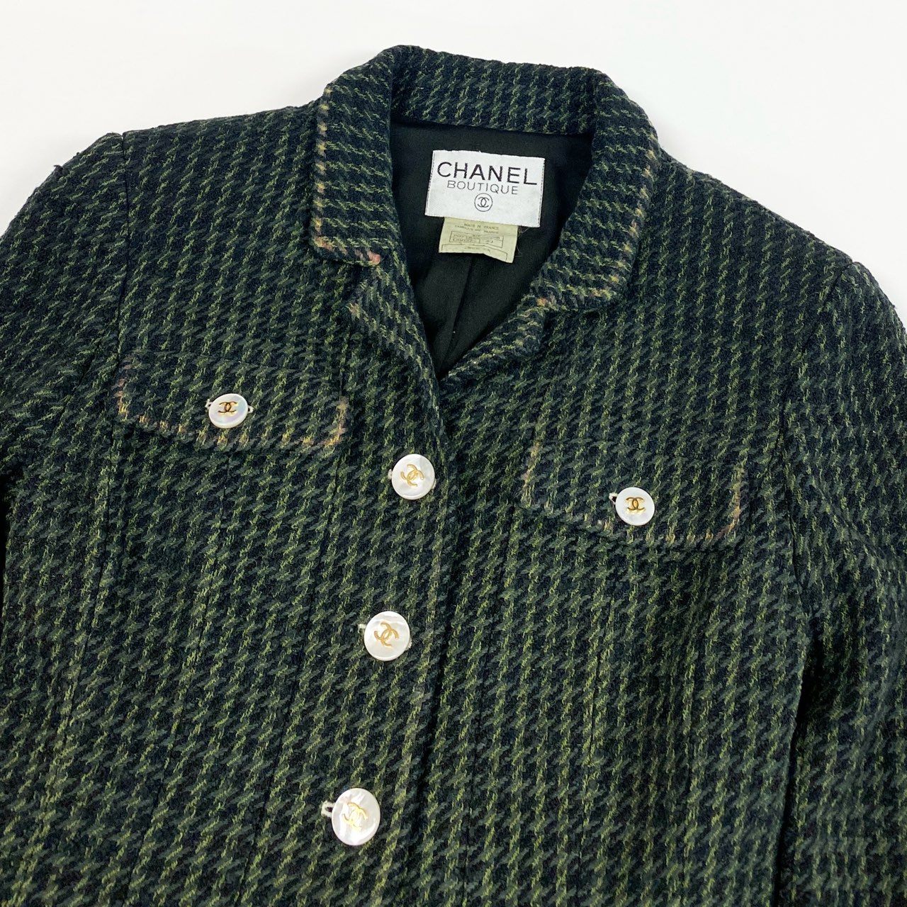 Ca14【Archive】CHANEL シャネル 1997年 collection P07184 ココマークボタン ツイードショートジャケット サイズ40 ダークグリーン系 レディース 女性用 アウターta1