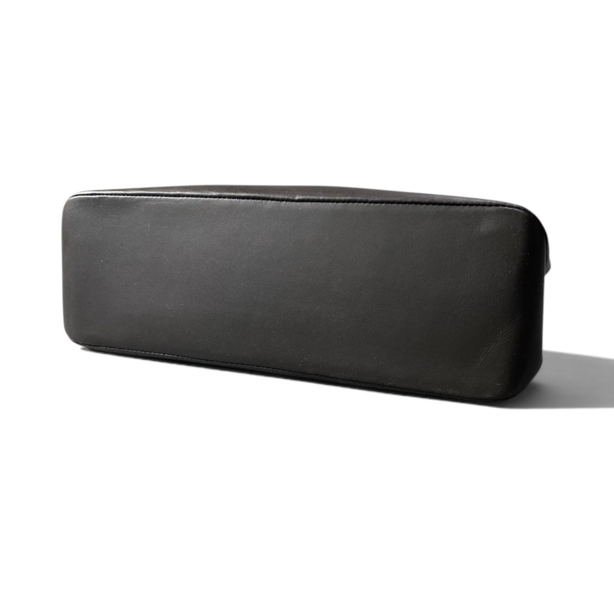 h13《美品》 CHANEL シャネル オールレザー ショルダーバッグ All Leather Shoulder Bag ブラック 鞄 カバンt18r
