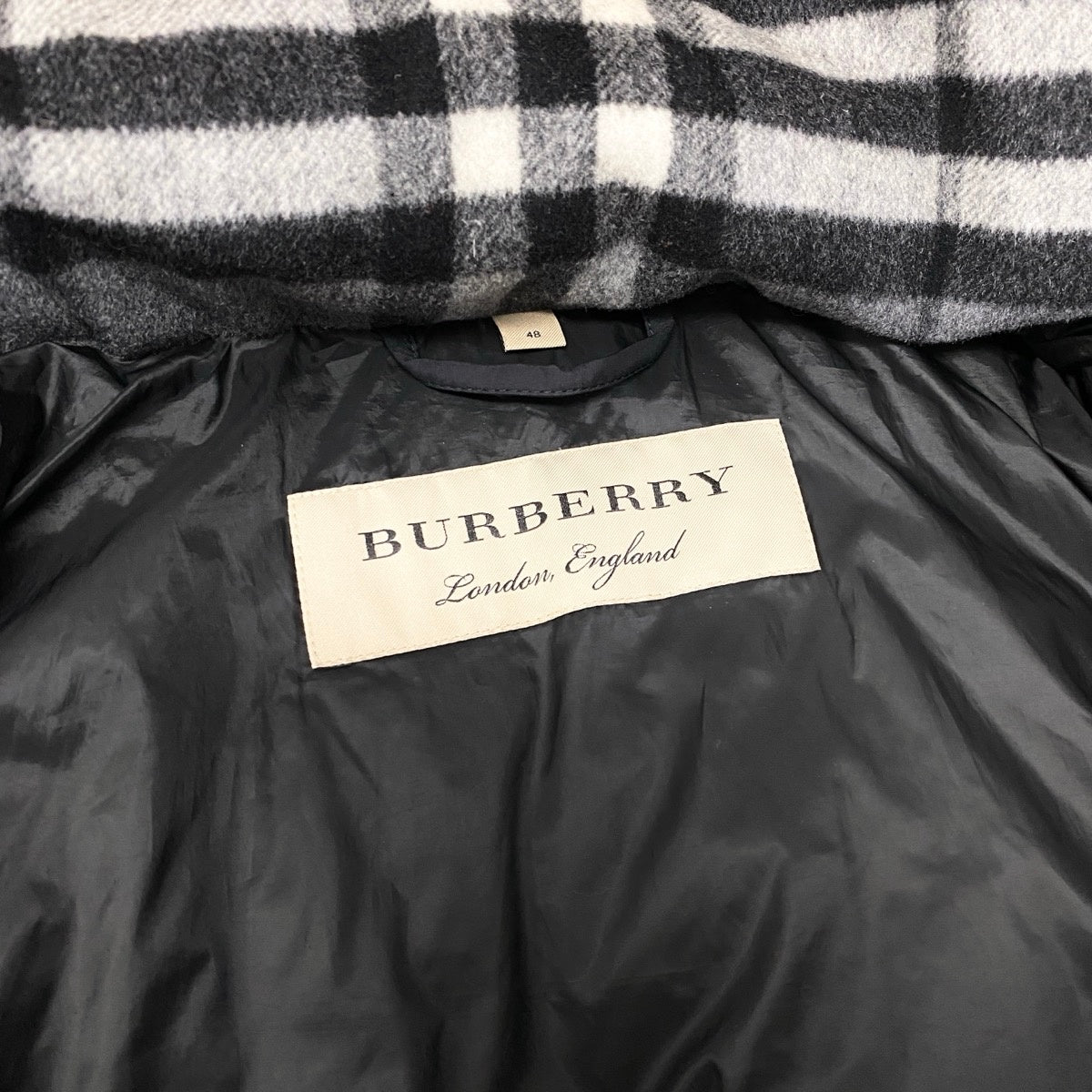 59f18 BURBERRY バーバリー ファー付 フーデッド ダウンコート 4059148 サイズ48 ブラック Down Coatt18r