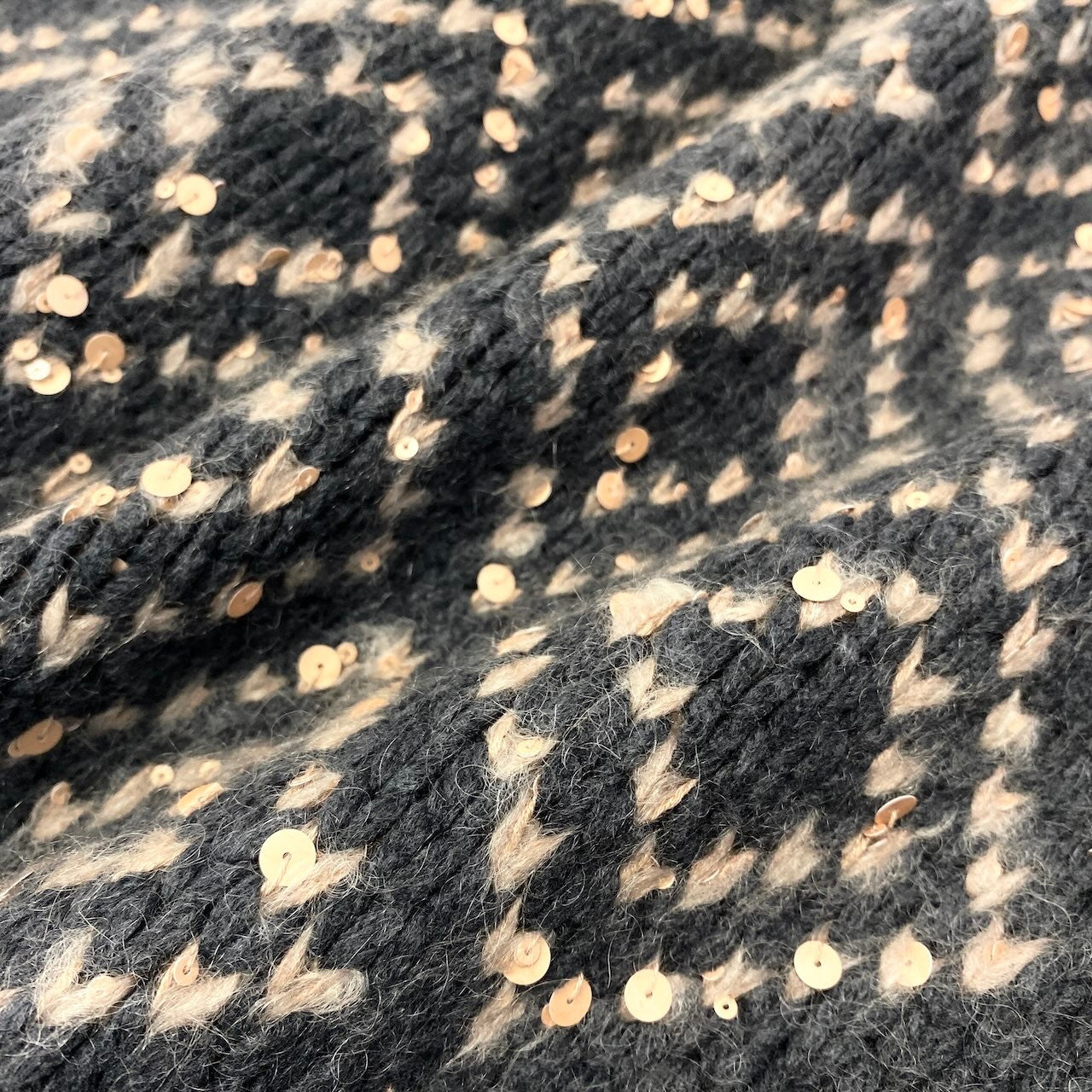 27e11 【美品】BRUNELLO CUCINELLI ブルネロクチネリ ニットカーディガン Vネック スパンコール ジオメトリックパターン イタリア製 XXSサイズ グレー オレンジ レディース 女性用u02t
