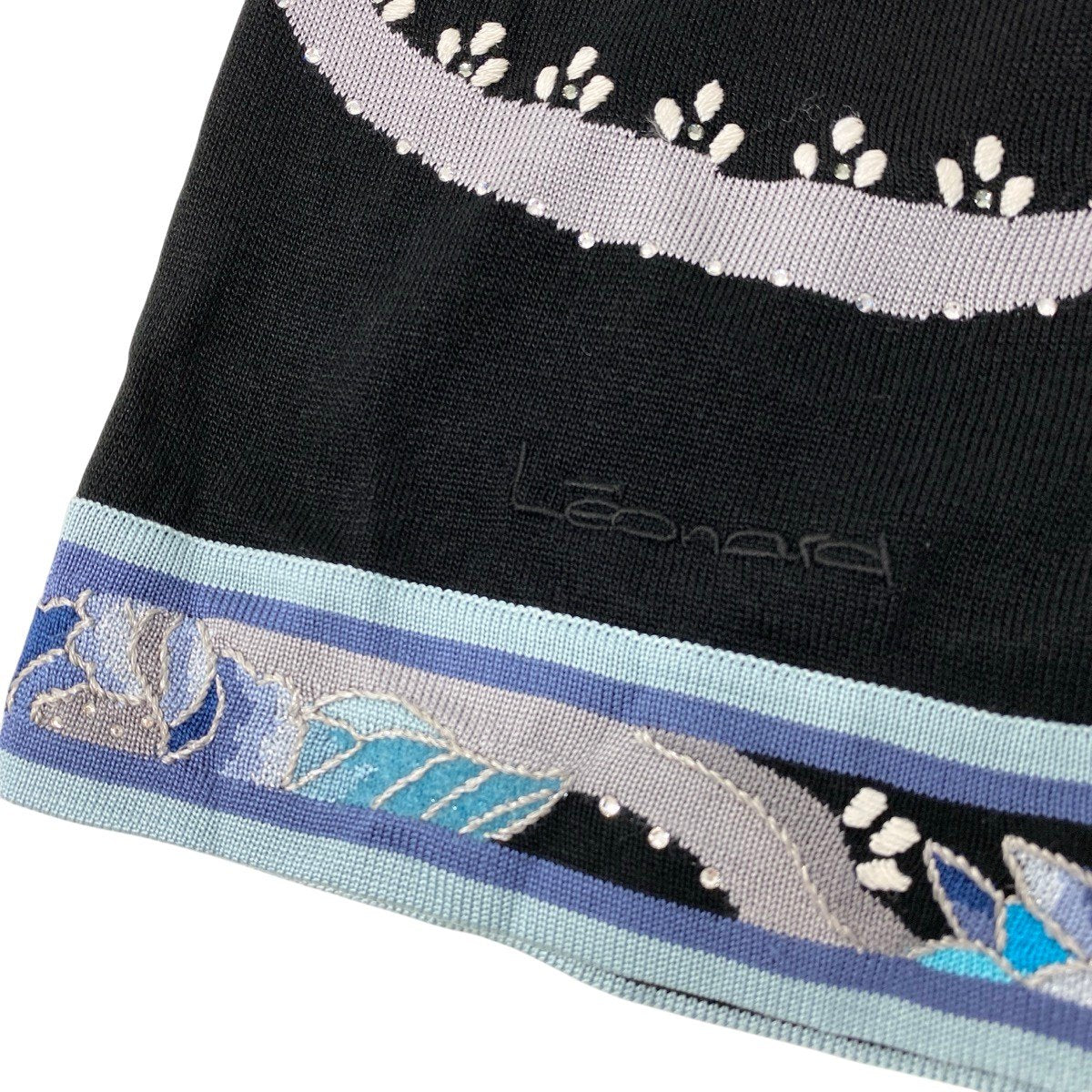 93h25 LEONARD FASHION レオナール ニットカットソー カンカン素材切替 花柄刺繍 38 ブラック レディースu02t