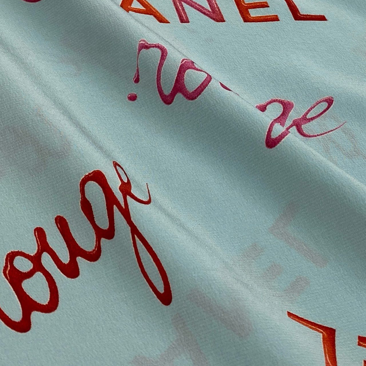 44a15 【archive】CHANEL ヴィンテージ シャネル 1996年 96P ロゴプリント シルクブラウス 半袖ブラウス サイズ36 ブルー系 レディース トップスta1