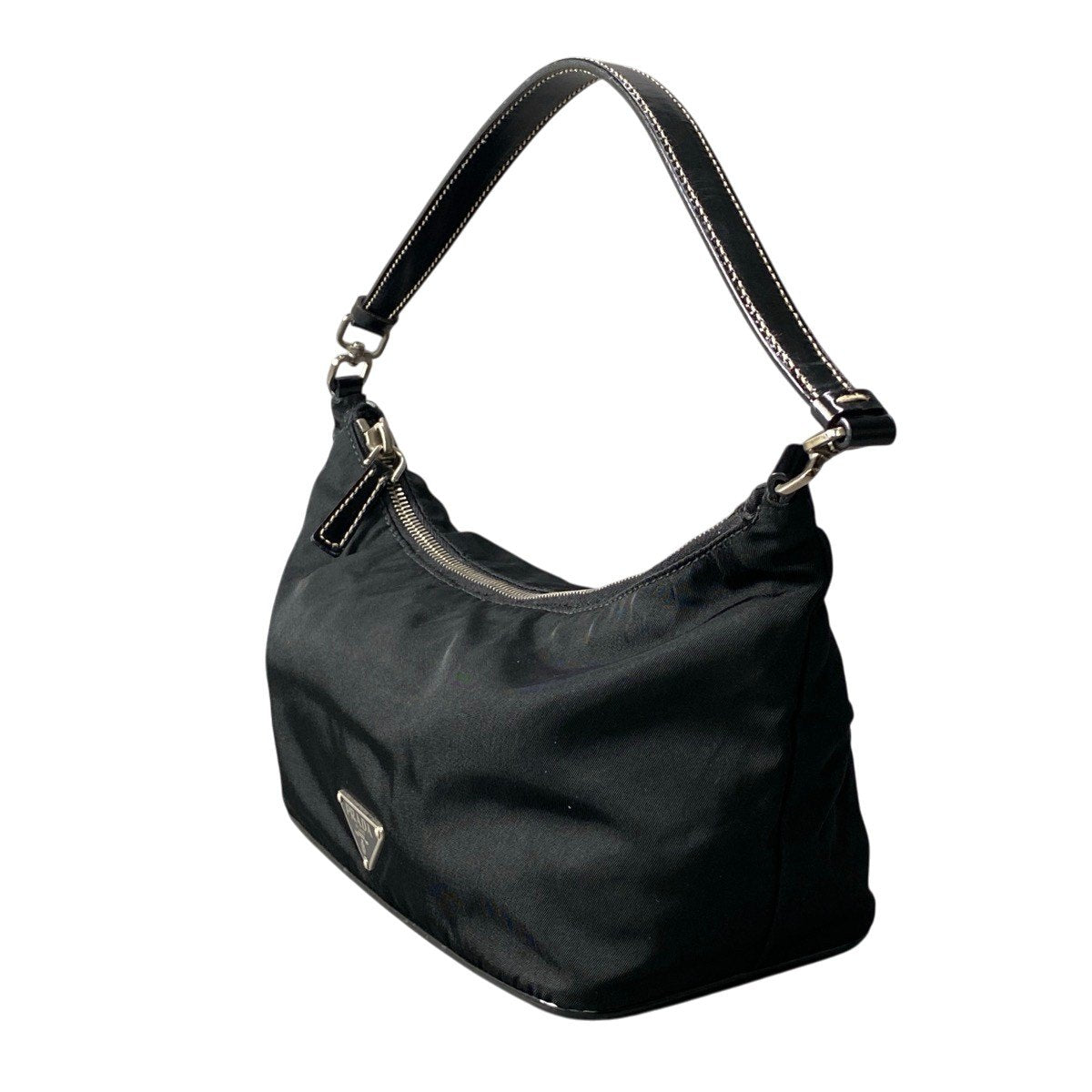g31 PRADA アクセサリーポーチ ハンドバッグ 三角ロゴプレート ナイロン ブラック ナイロン レディース 女性用ta1