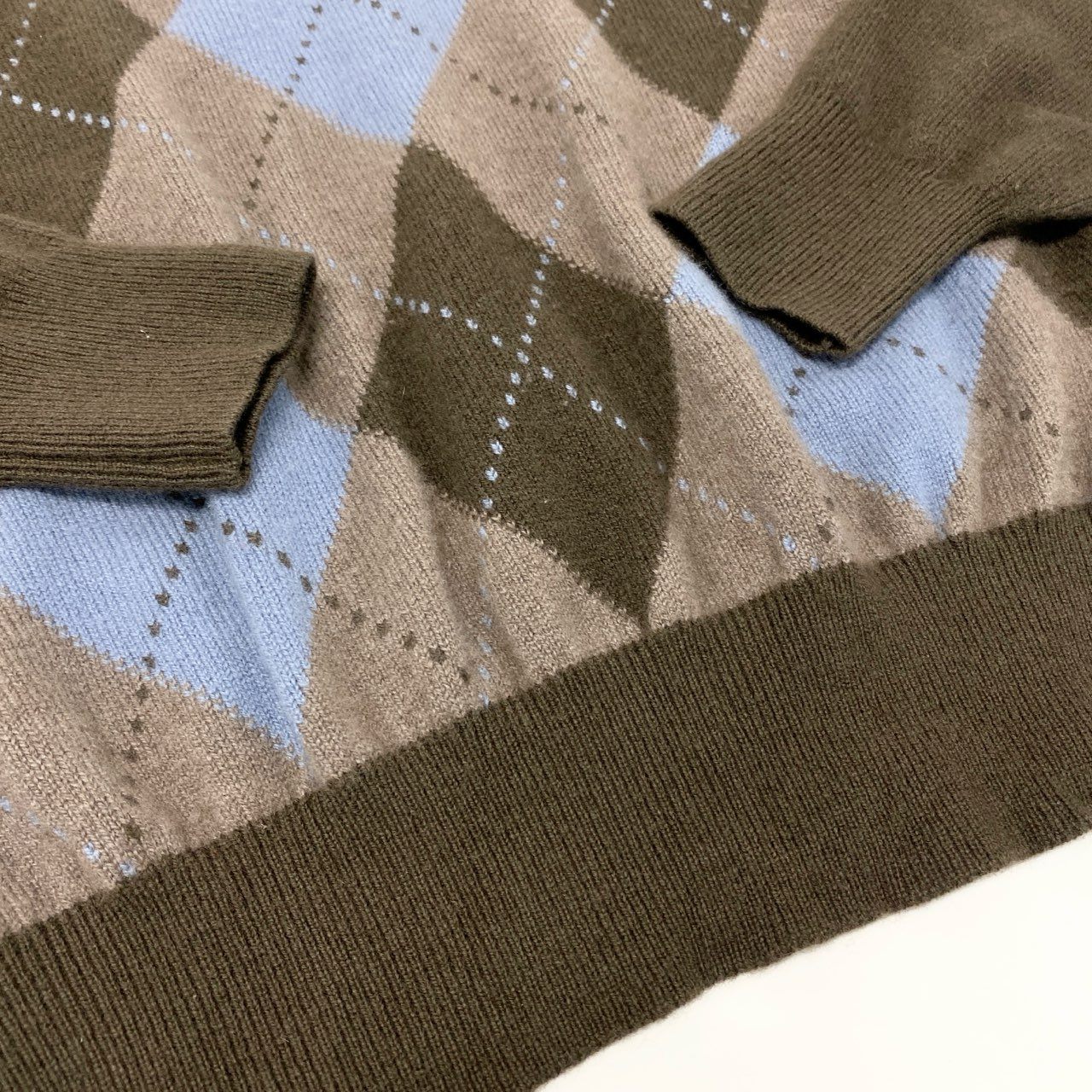 71i26 《美品》Ballantyne バランタイン Vネックカシミヤニット セーター アーガイル カシミア 46サイズ マルチカラー メンズk02i