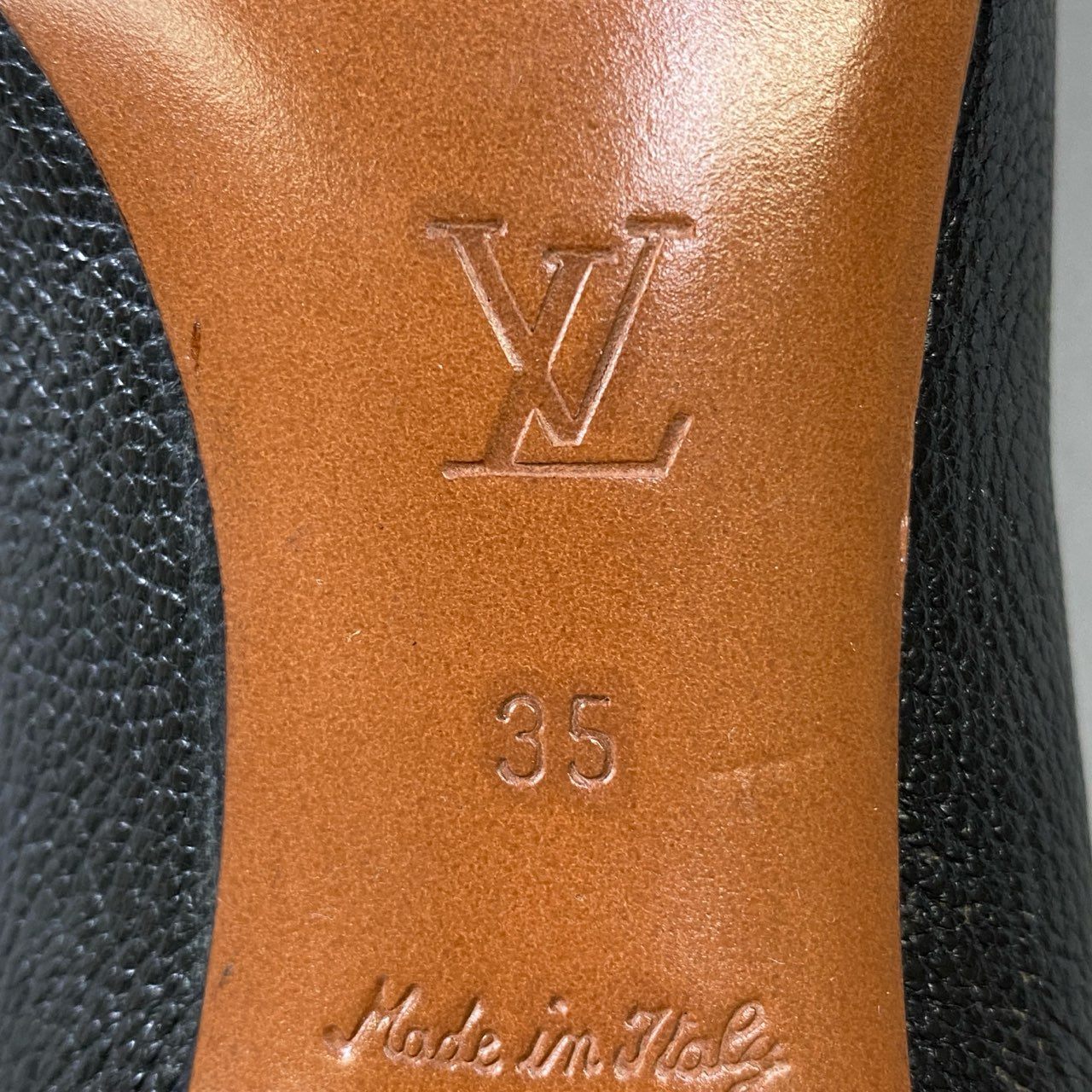 3i30 LOUIS VUITTON ルイヴィトン ゴールドフラワープレート スクエアトゥ ヒール パンプス ステッチ 35サイズ ブラック レザー レディースt18r
