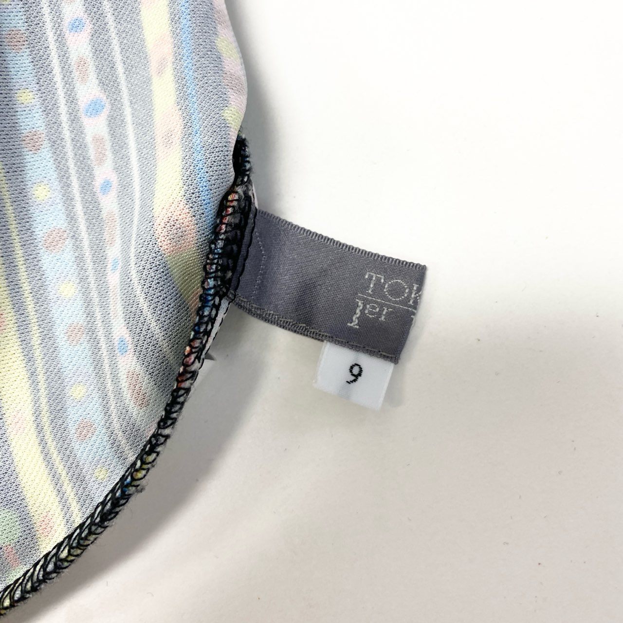 15c3 TOKUKO 1er VOL トクコプルミエヴォル ロングスリーブ チュニックワンピース 総柄プリント  レディース 女性服 サイズ9 ブラックu02t