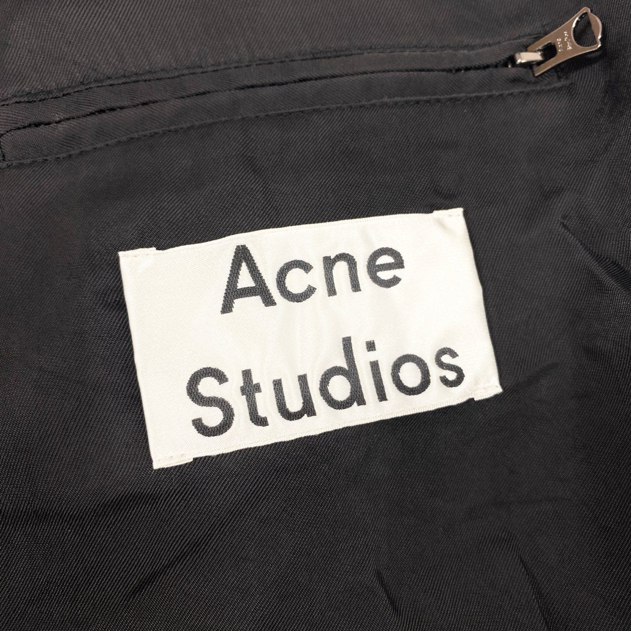 31b12【美品】Acne Studio アクネストゥディオ ジップアップジャケット サテンジャケット アウター MALCOM PSS16 46サイズ ブラック キュプラ100％ メンズu02t