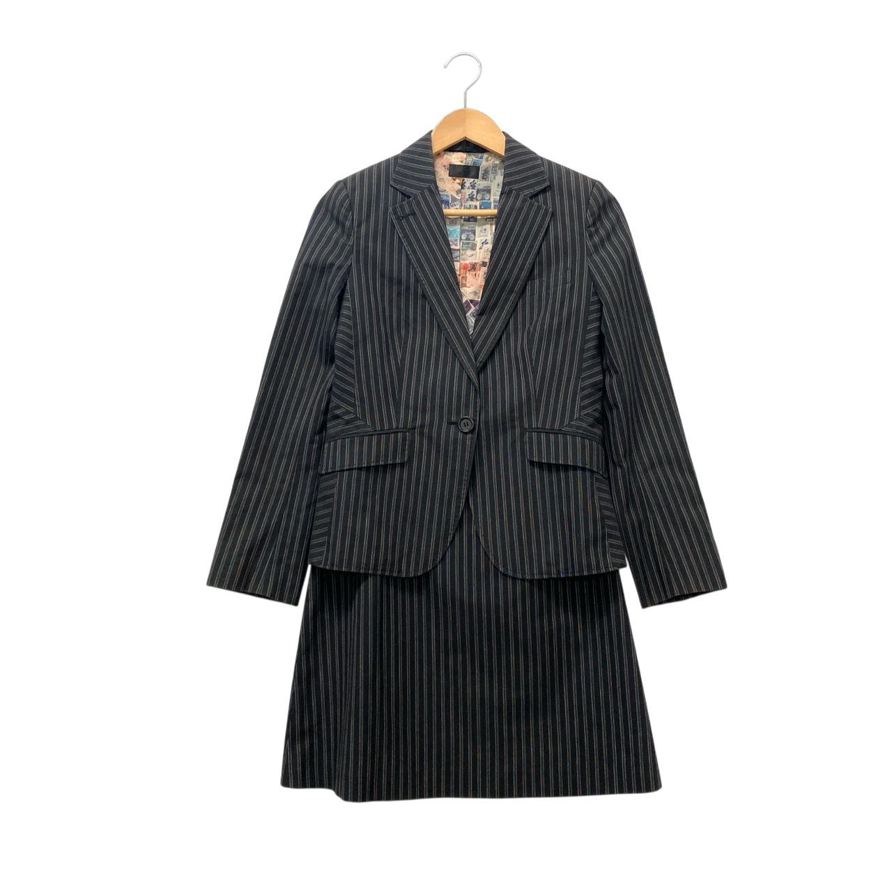 75c13 Paul Smith BLACK ポールスミス ブラック スカートスーツ セットアップ 裏地総柄 40/38 ブラック ストライプ レディースu02t