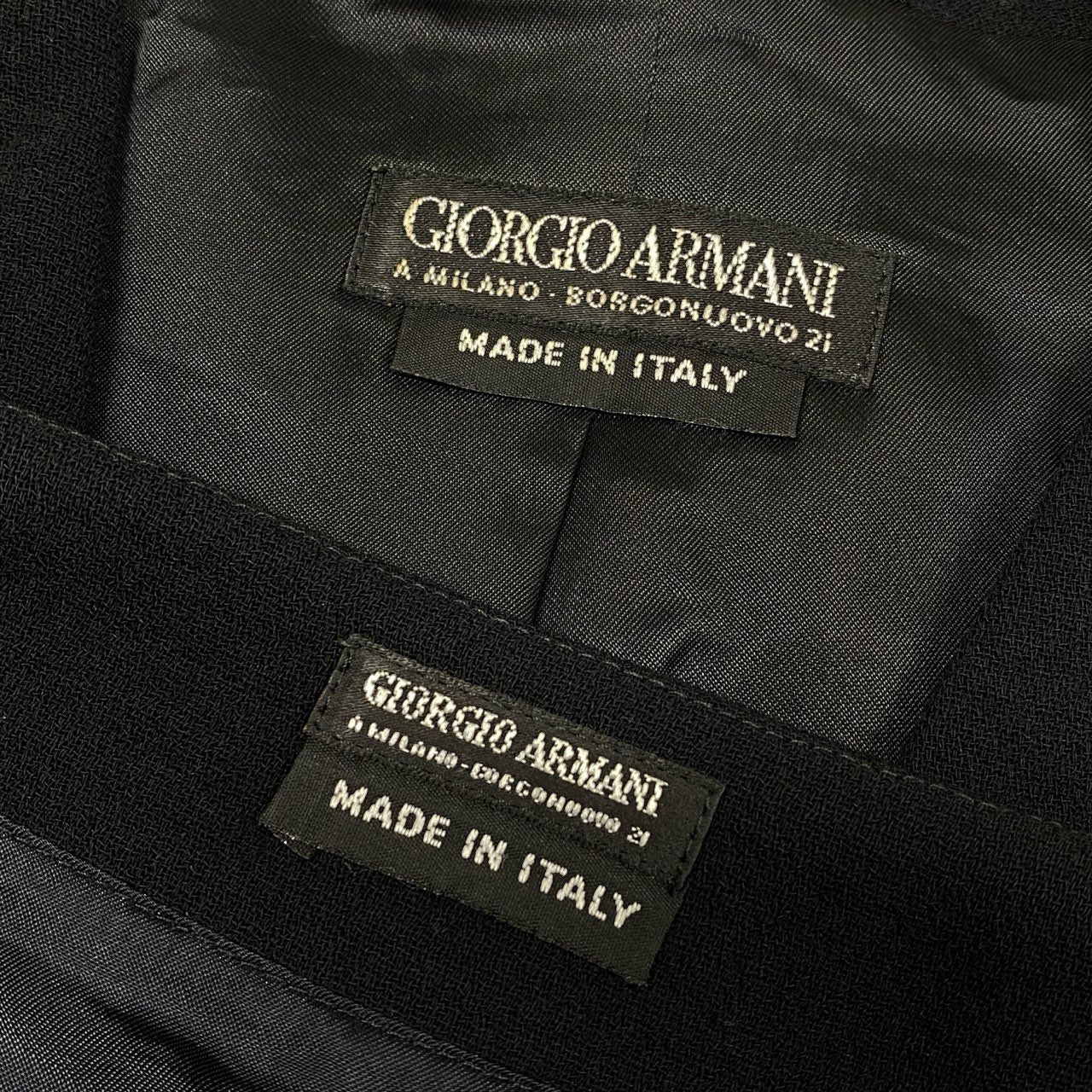 Ed6 GIORGIO ARMANI ジョルジオアルマーニ セットアップ スカートスーツ ノーカラージャケット ブラック レディース 女性服u02t