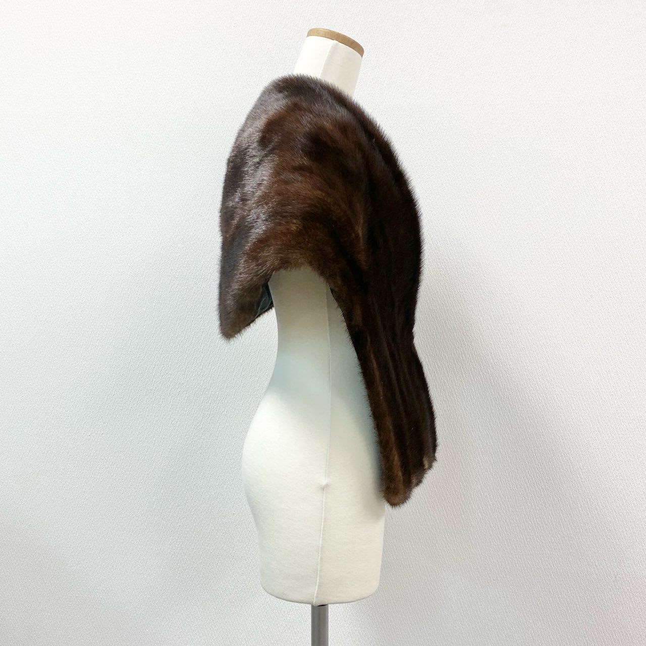 86j23 Futaba Fur フタバファー 最高級毛皮 デミバフミンク 毛皮マフラー 大判ティペット  ブラウン ミンクファー レディースu02t