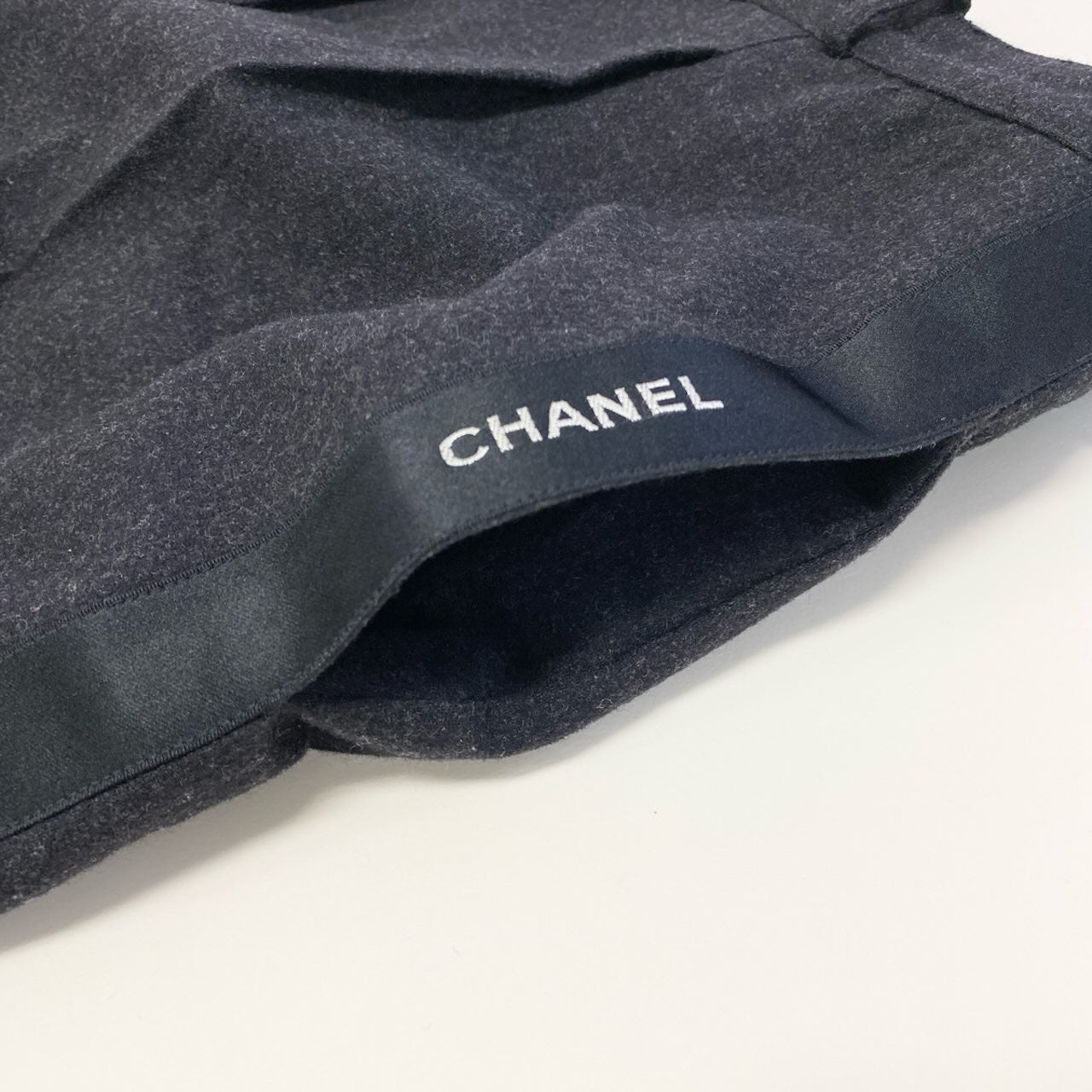 Cf9 【美品】CHANEL シャネル 1996年 サイドラインロゴ ワイドスラックス ウールパンツ ボトムス P05760 40サイズ ダークグレー ウール100％ レディース 女性用ta1ta1