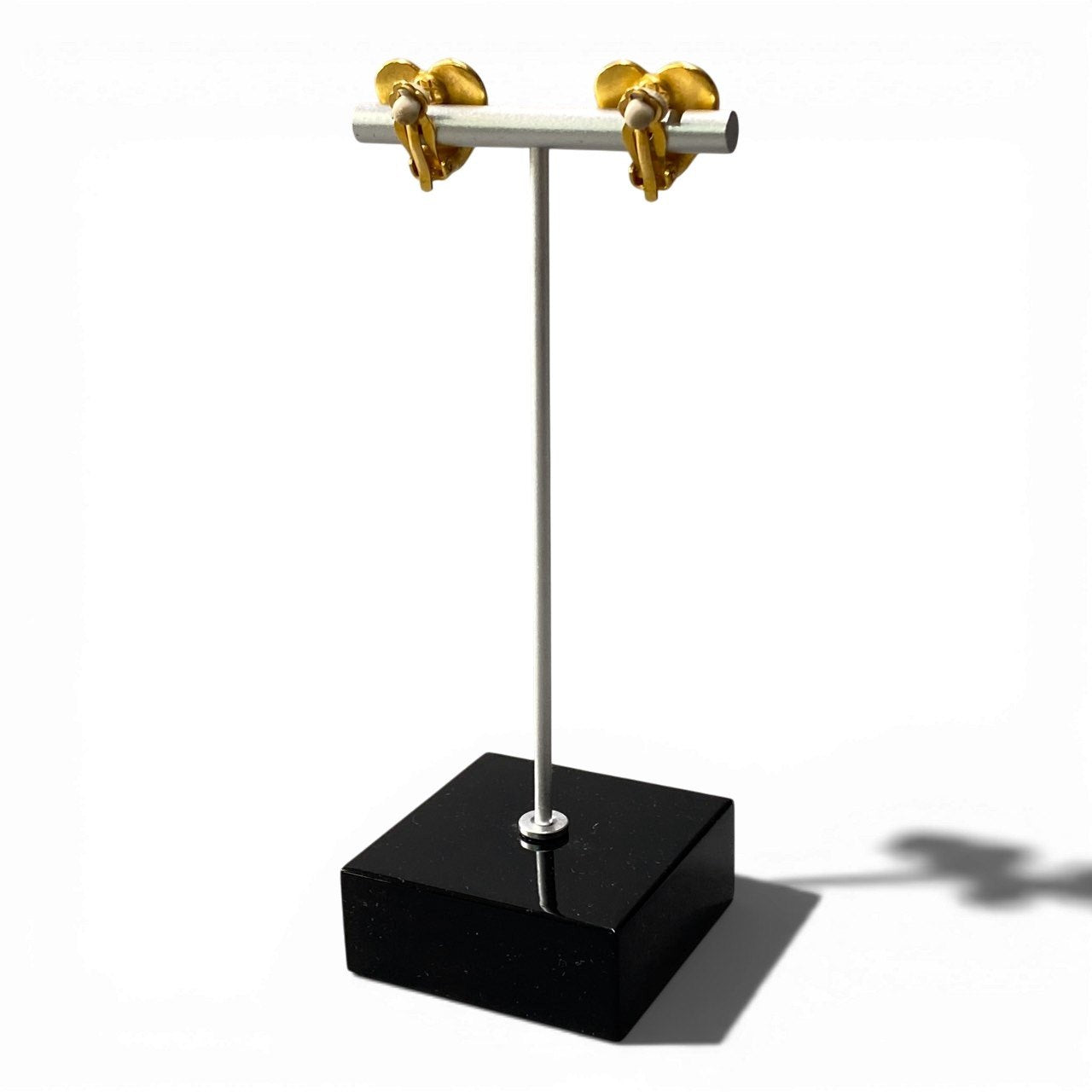 b5〇 Vintage Chanel 1990 Heart Design Coco Mark Earring ta1