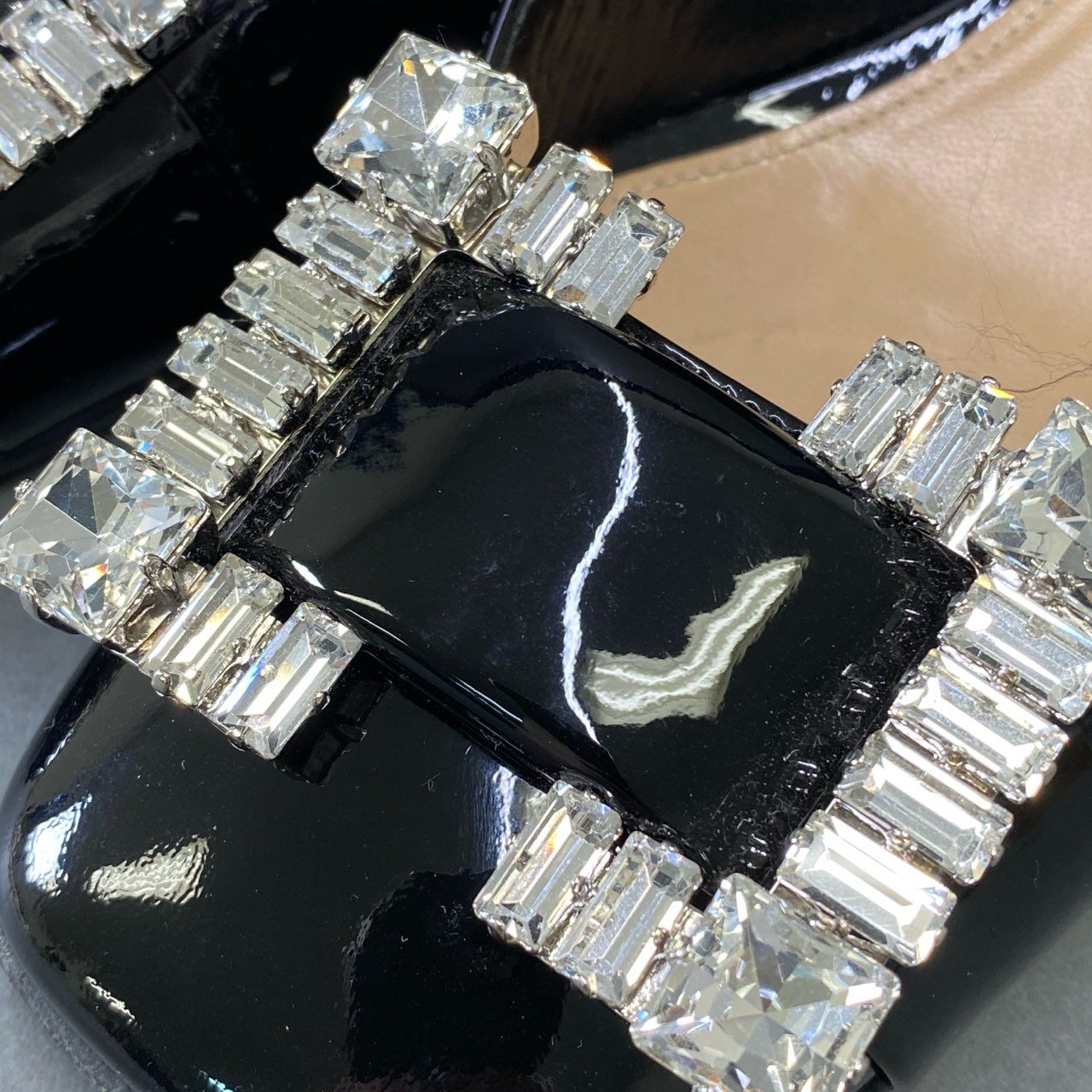 8g8 定価￥166.100 sergio rossi セルジオロッシ SR PRINCE PUMPS プリンス クリスタルビジュー パンプス 38 ブラック エナメル シューズ 保存袋有