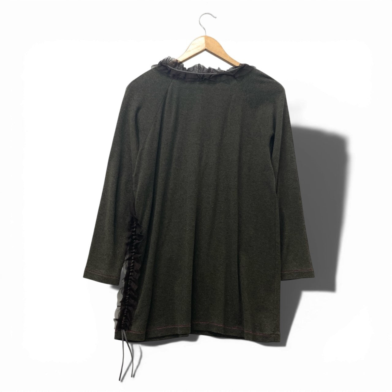 24b16 OLLEBOREBLA オレボレブラ アルベロベロ チュニックワンピース ハイゲージニット レース ビーズ装飾 花柄 ブタさん カシミヤ混 レディース グレー系o07t