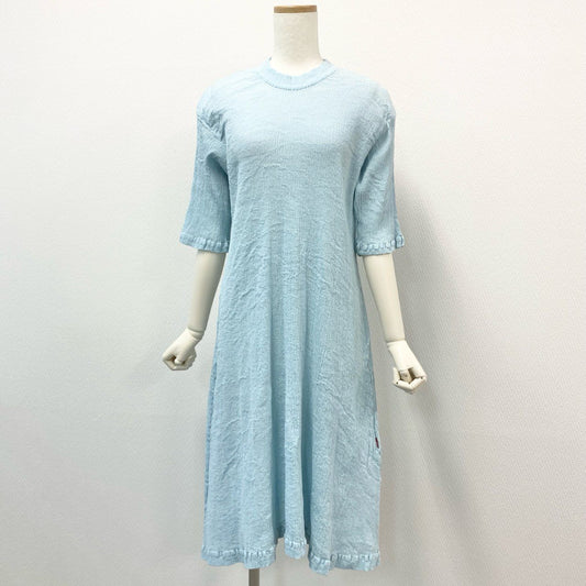 41h24 《美品》 Haat ISSEY MIYAKE ハートイッセイミヤケ KYO CHIJIMIシリーズ 丸首五分袖ワンピース ロングワンピース HA51FH605 サイズ2 ライトブルー コットン レディースu02t