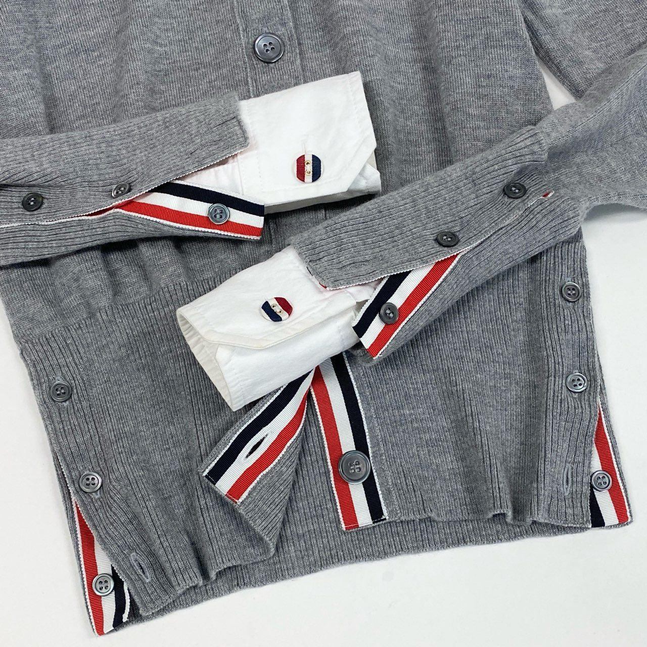 Ec3 THOM BROWNE トムブラウン トリコロール ニットカーディガン 襟付き ドッキングデザイン FKC393A 36 グレー ウール コットン レディースk02i