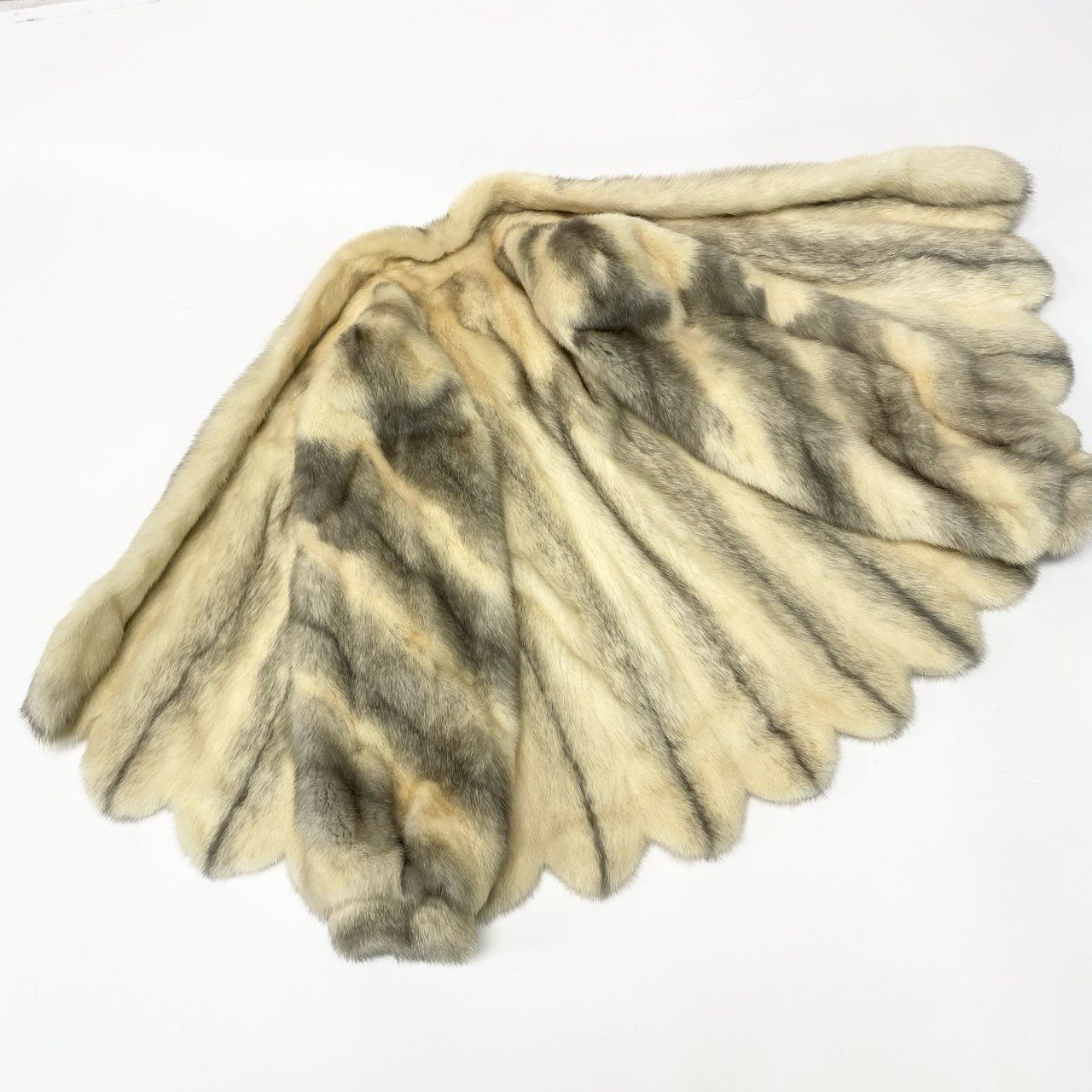 44a15 LANVIN ランバン SAGA MINK サガミンク 銀サガ クロスミンクコート ボリュームスリーブ サイズ11 最高級本毛皮 Cross Mink Fur Coatt18r