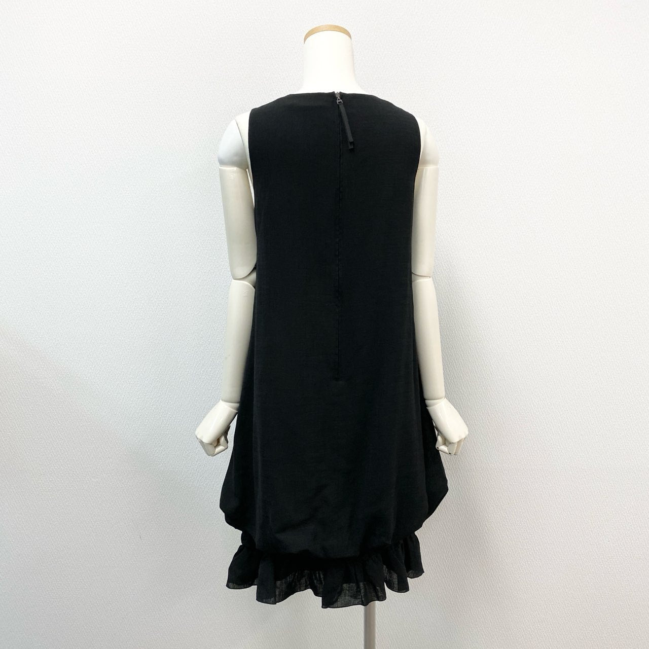 31k2 DAISY LIN デイジーリン フォクシー TRAVEL Slim トラベル ノースリーブワンピース ドレス 日本製 06230 38 ブラック系 レディースo07t