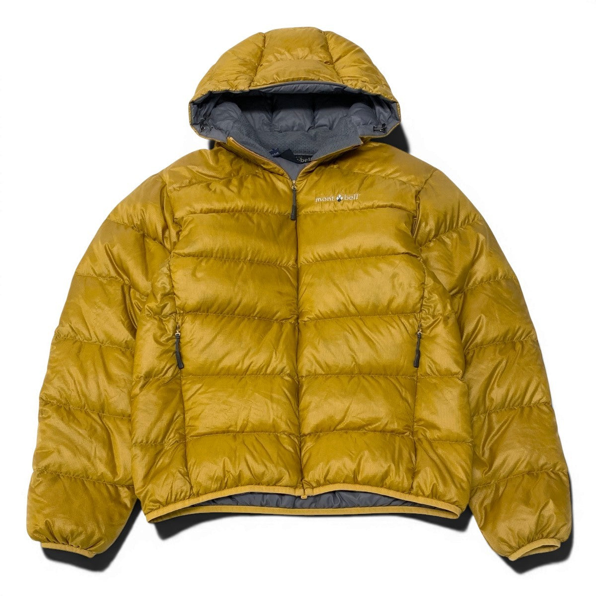 79g1 《美品》 mont-bell モンベル ライトアルパイン ダウンパーカ 1101361 サイズS イエロー アウトドア DOWN JACKETt18r