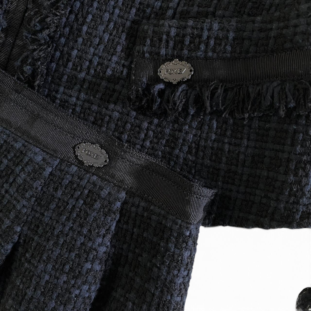 20j23 【美品】FOXEY フォクシー スカートセットアップ ノーカラーツイードジャケット スカート 38サイズ ネイビー レディース 女性用u02t