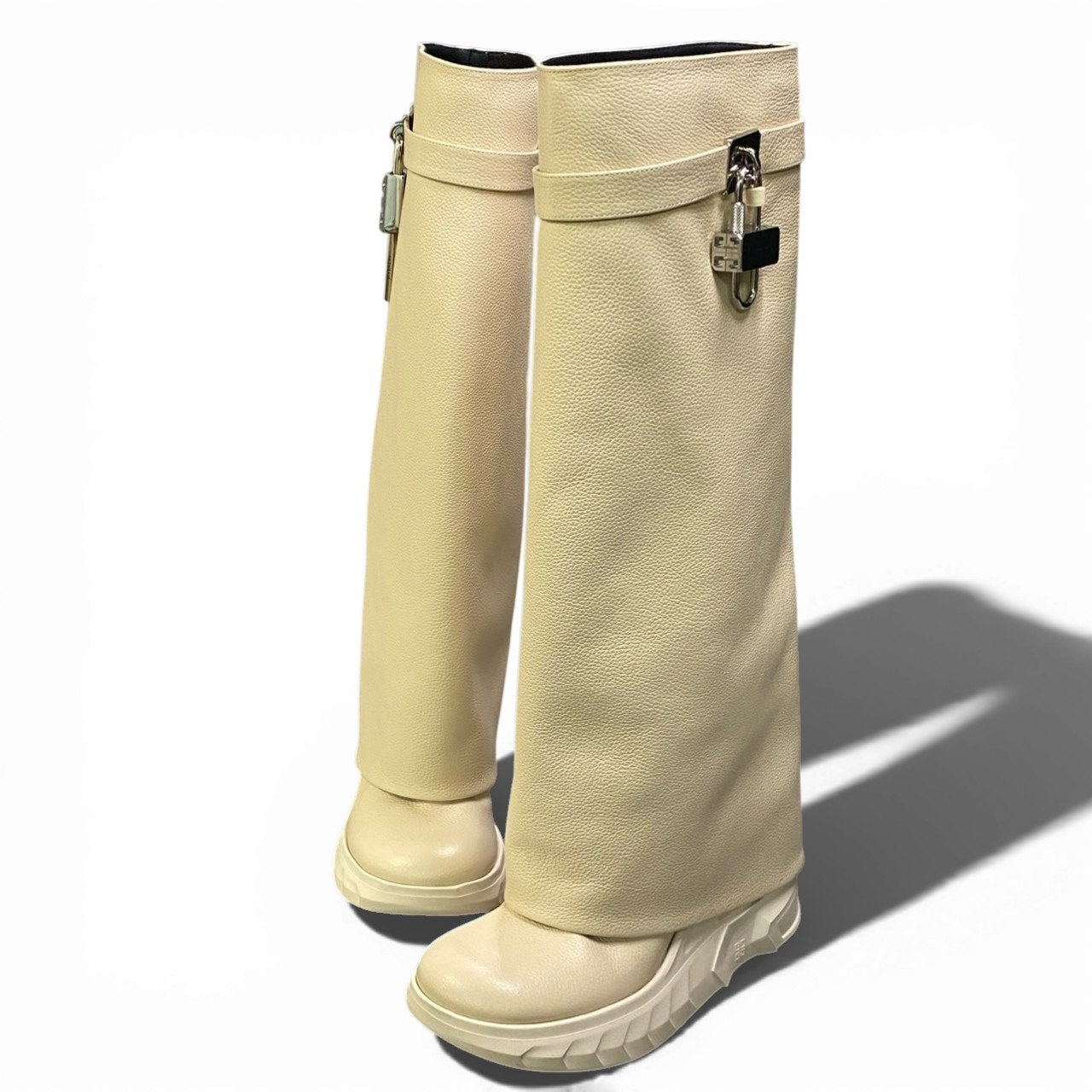 b17 《極美品》 GIVENCHY ジバンシー Shark Lock boots シャークロックブーツ ロングブーツ 39 アイボリー レザー レディースk02i