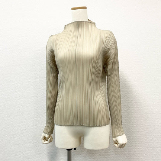 75i8 PLEATS PLEASE ISSEY MIYAKE プリーツプリーズ イッセイミヤケ 日本製 ハイネック プリーツカットソー 長袖 トップス プルオーバー PP33-JK182 3 ライトベージュ レディースo07t