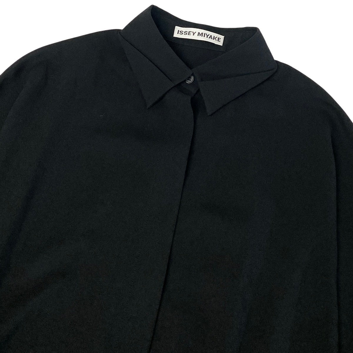 j16 【美品】ISSEY MIYAKE シャツワンピース ウエストリボン 日本製 IM31FJ006 2サイズ ブラック レディース 女性用u02t