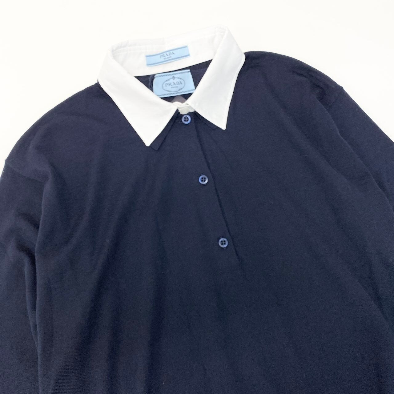 83c27 【新品保管品】PRADA プラダ ニットポロシャツ ロングスリーブニットセーター 襟取り外し可 44サイズ ネイビー ホワイト ウール100％ レディース 女性用u02t