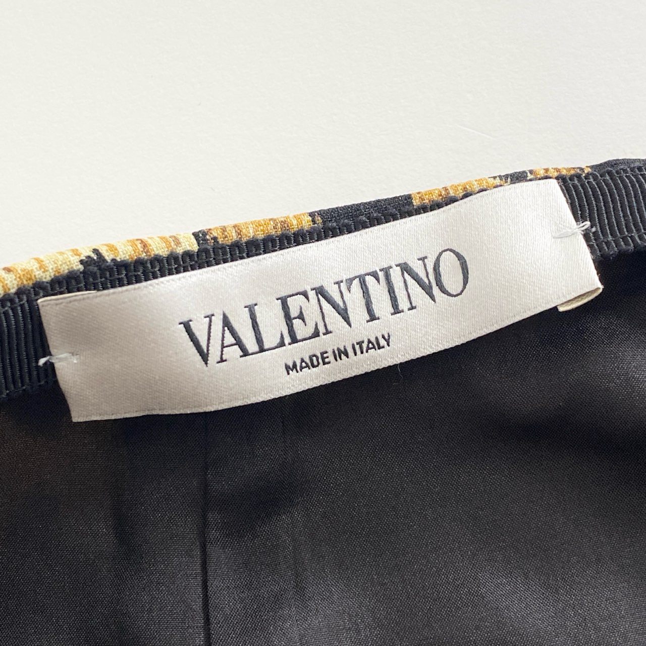 19i23 イタリア製 VALENTINO ヴァレンティノ 立体フレアスカート ミニスカート サイズ38 レオパード レディース