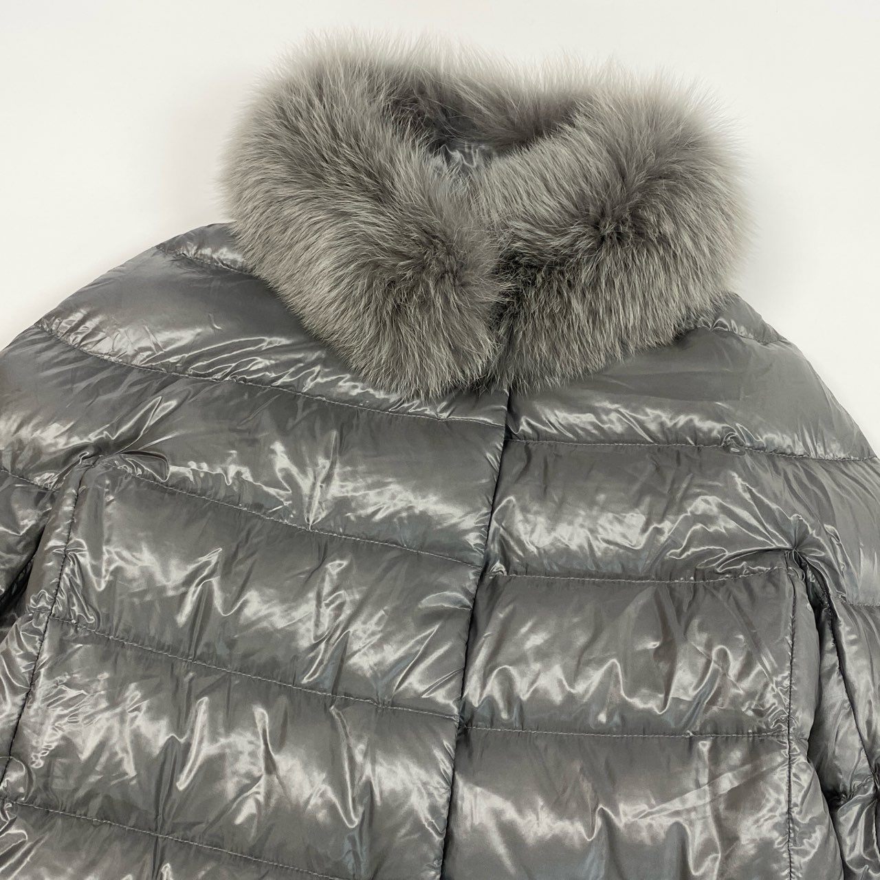 75j29 HERNO ヘルノ ロング ダウンコート アウター フォックスファー着脱可 21633DP 12017 2000 42サイズ グレー レディースu02t