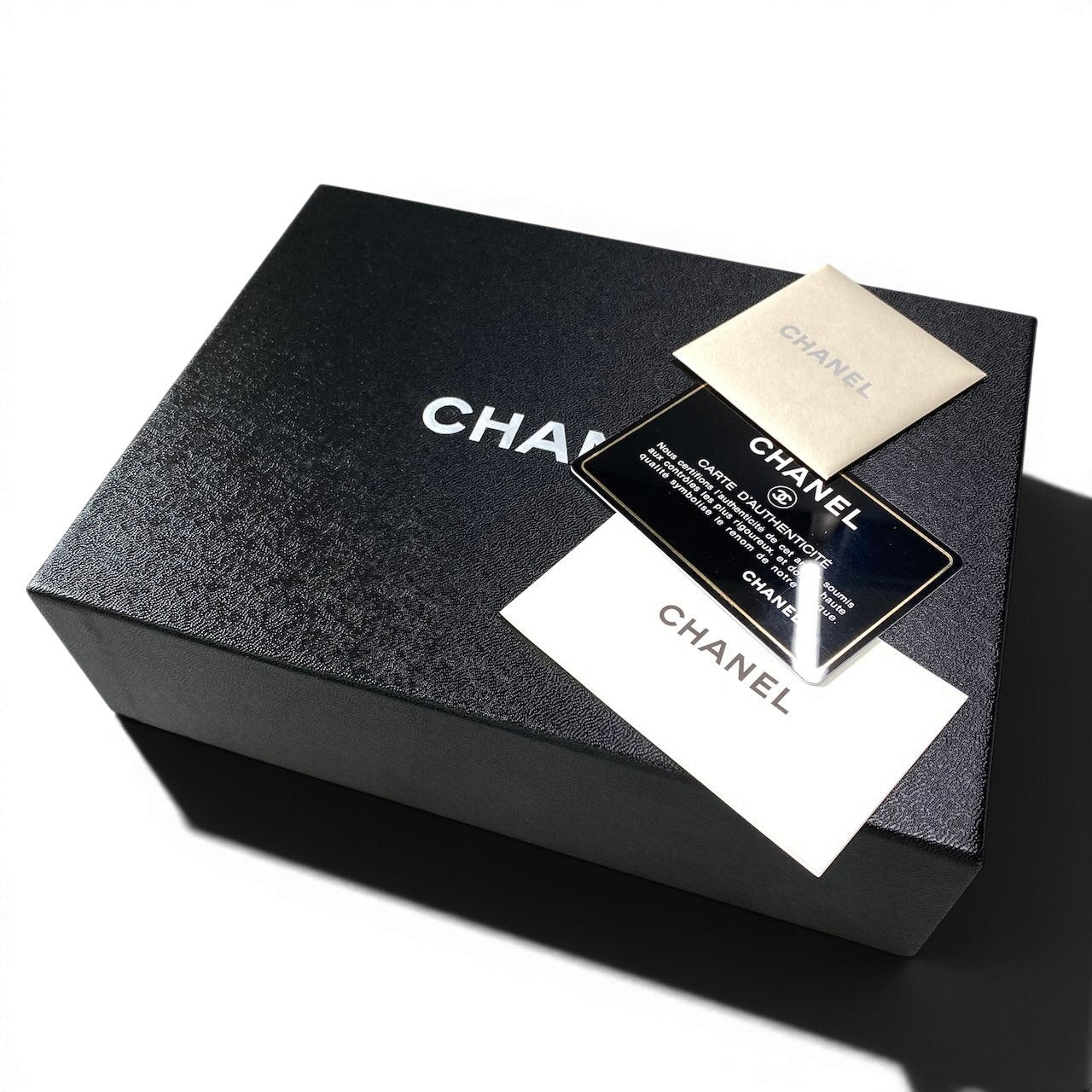 g9 《美品》 CHANEL シャネル マトラッセ キャビアスキン 長財布 Matelasse Caviar Leather Long Wallet ブラック 箱付t18r
