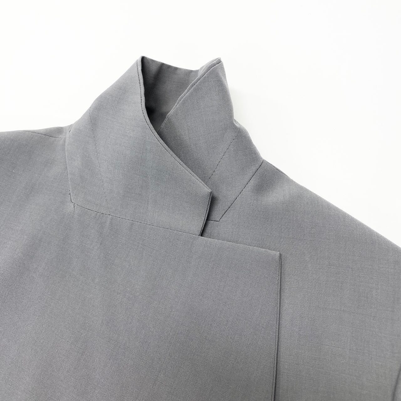 83c27 UJOH ウジョー ラップショートジャケット ウールジャケット ベルト クロップド丈 レディース 女性用 U751-J04-100 2 グレーu02t