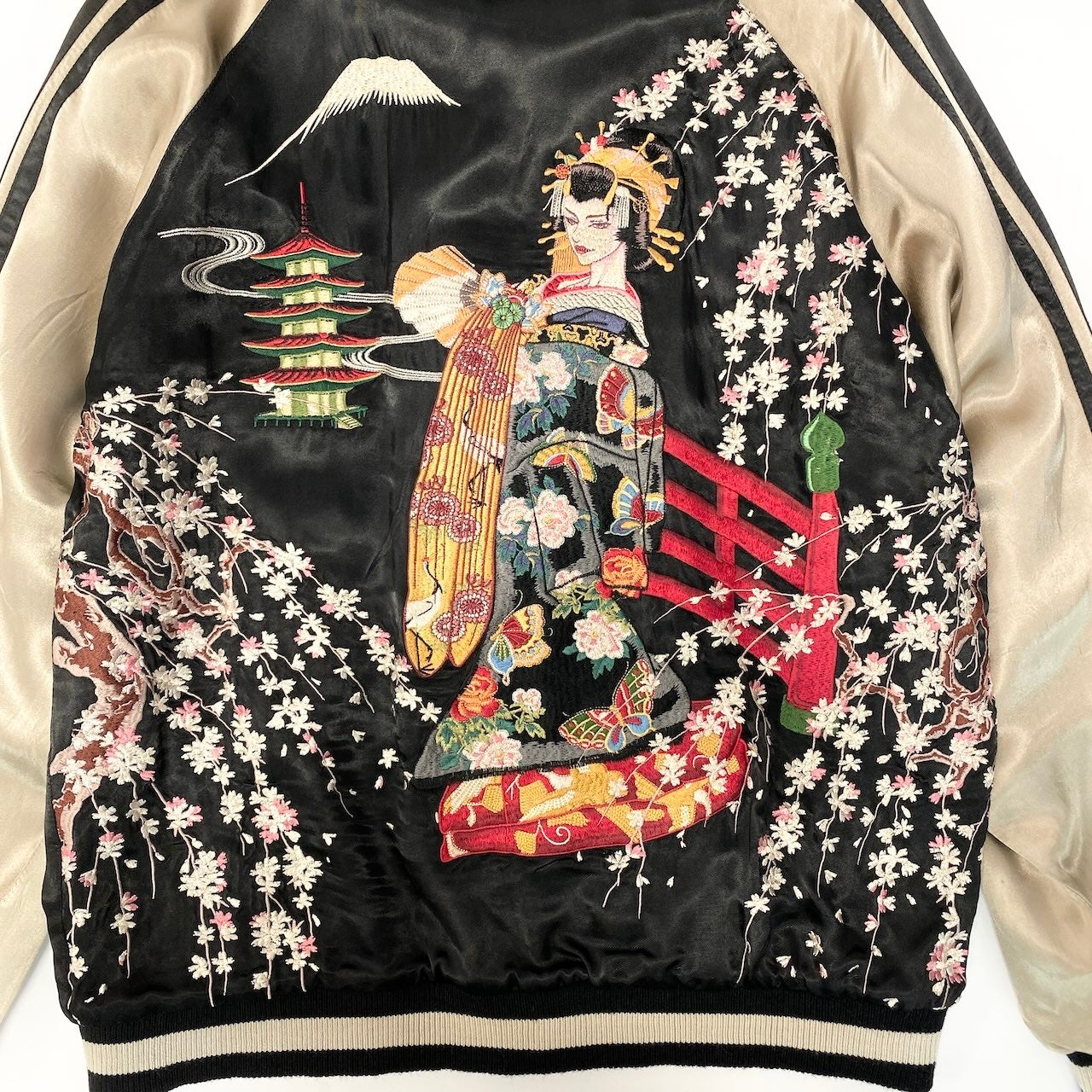 2c29 花旅楽団 SCRIPT リバーシブル 舞妓 和柄刺繍 スカジャン サイズL ブラック  スーベニアジャケットt18r