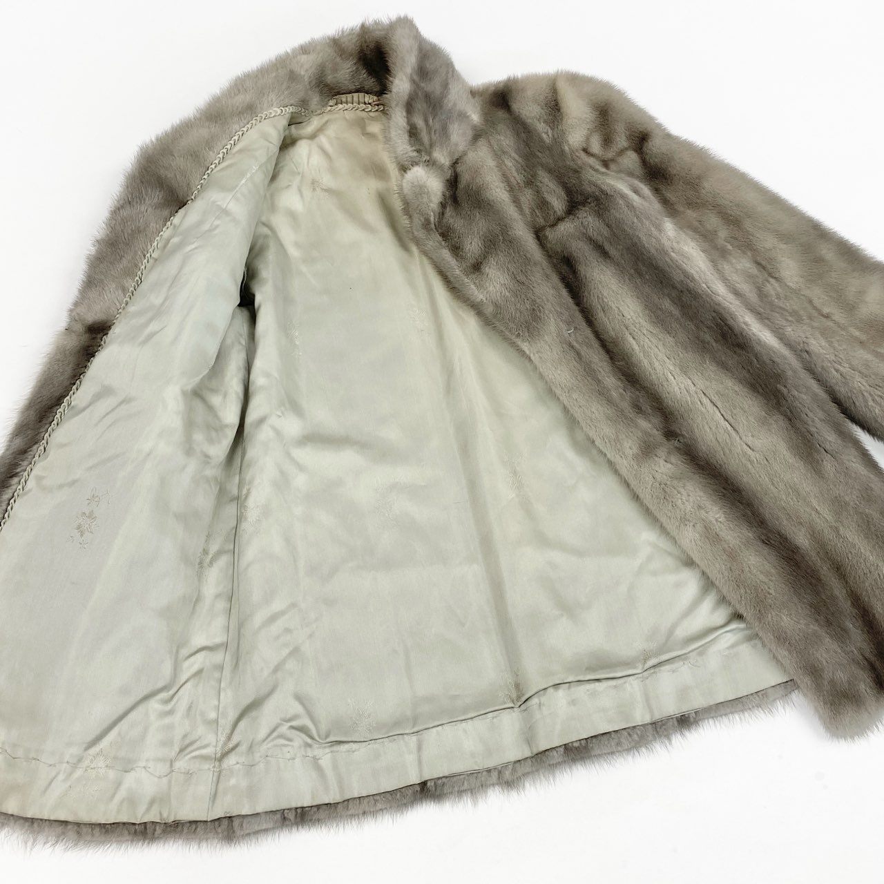 86L5 SAGA MINK サガミンク 銀サガ サファイアミンク ファーコート サイズ9号 シルバーグレー 最高級本毛皮 MINK FUR ポケット有t18r