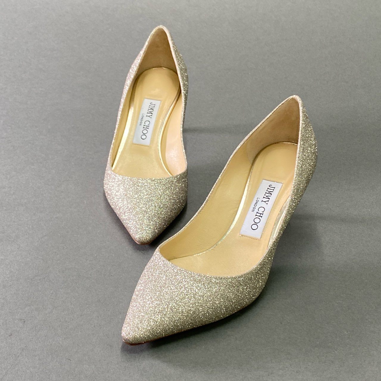 2f23 《美品》 JIMMY CHOO ジミーチュウ グリッター ラメパンプス 36 シルバー 結婚式 パーティ シューズ 保存袋付き