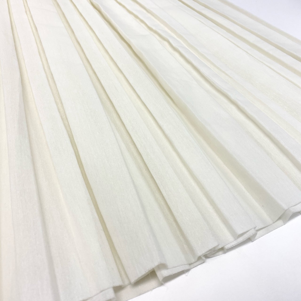 21k14【美品】THE ROW ザ ロウ プリーツスカート ロングスカート 4958-W1749 0サイズ アイボリー レディースu02t