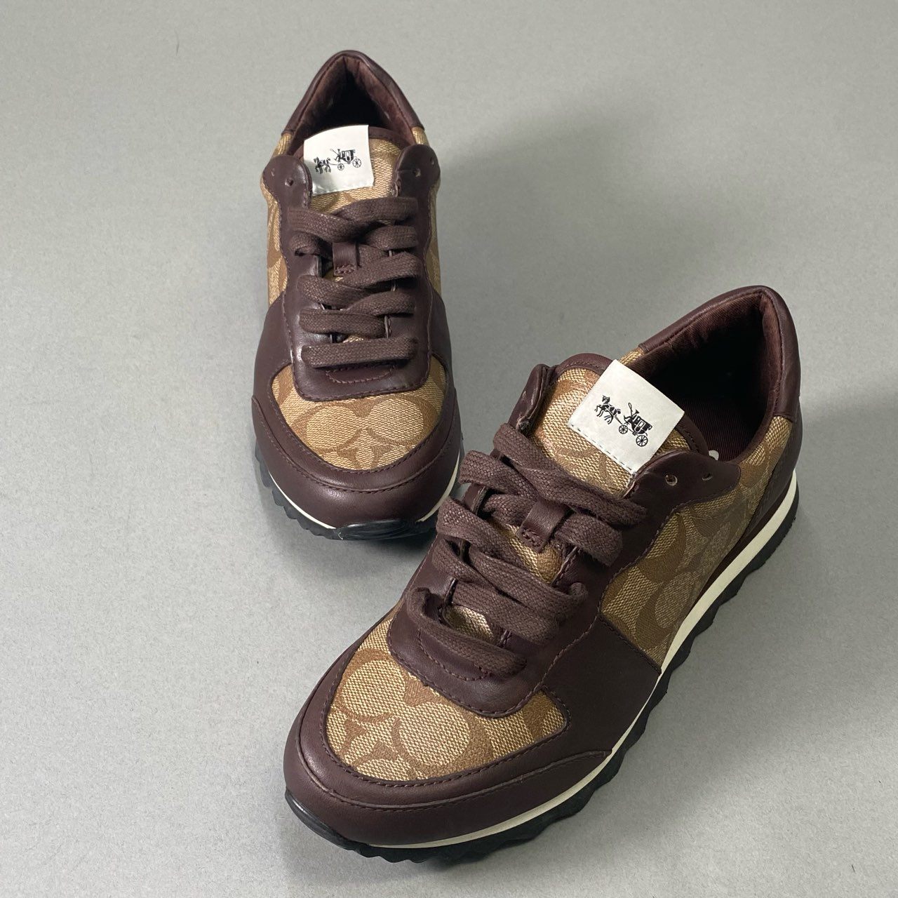 6i18 《美品》 COACH コーチ シグネチャー レザースニーカー シューズ ローカット 37.5 ブラウン レザー レディースu02t