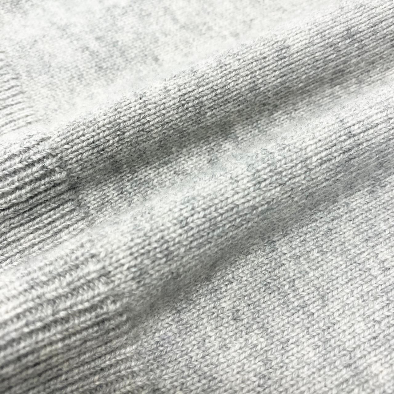 Ec30 《美品》 LOUIS VUITTON ルイヴィトン 5分袖 カシミヤニットセーター Cashmere Knit Sweater サイズS グレー イタリア製t18r