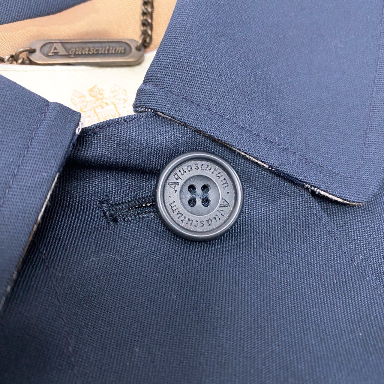 51Ⅼ2《美品》 Aquascutum OF LONDON アクアスキュータム 英国製 ステンカラーコート 切替チェック柄 比翼ボタン レディース 女性用 M ネイビー コットン100％u02t