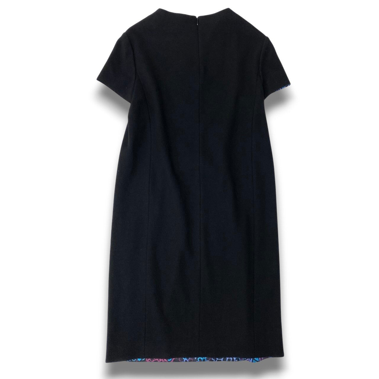 15c24 【新品保管品】EMILIO PUCCI エミリオプッチ ウールドレスワンピース 半袖ワンピース ウエストベルト イタリア製 46サイズ ブラック ウール100％ レディース 女性用u02t