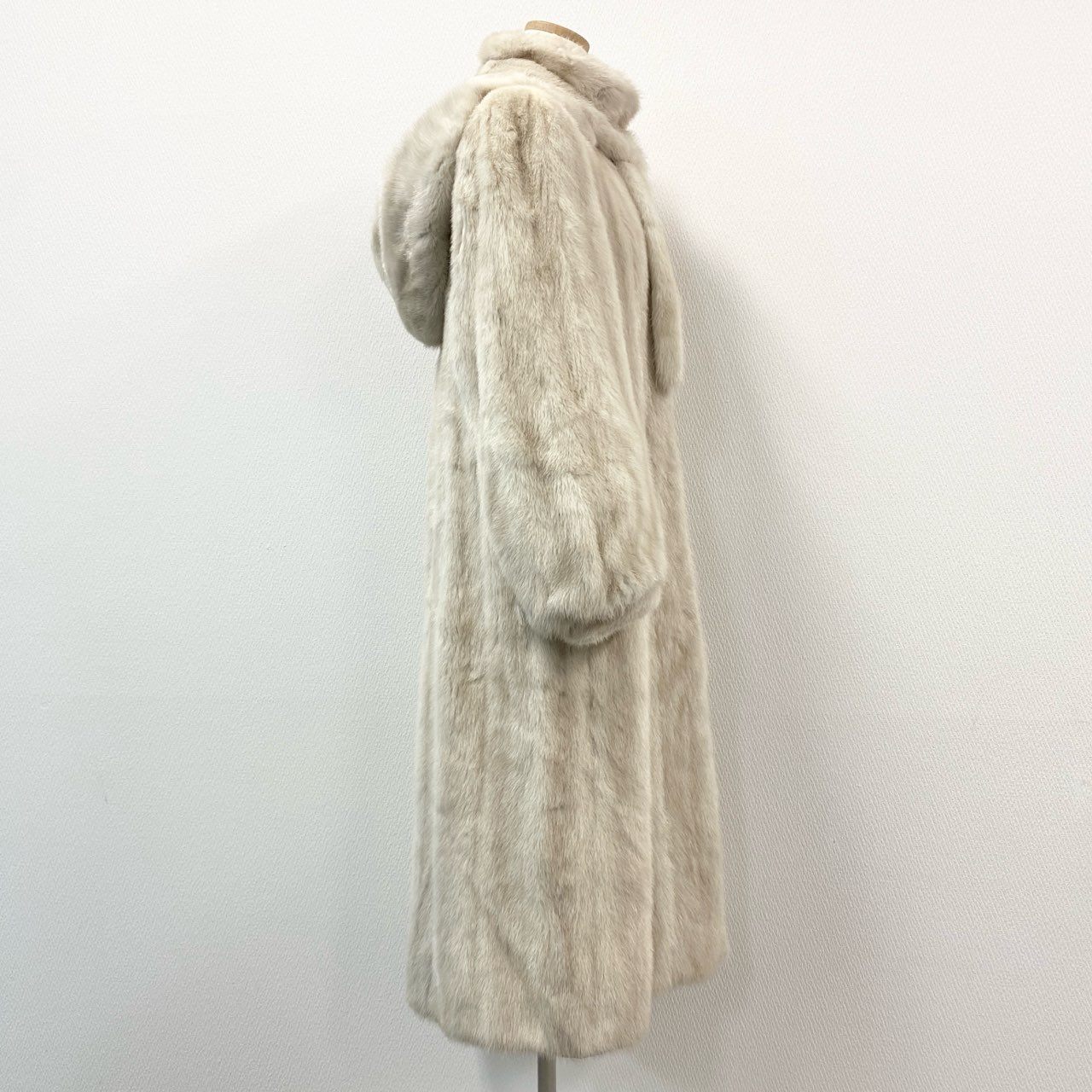 35k2《超希少》 パールミンク フード付き 超ロングコート 120cm ホワイト 最高級本毛皮 MINK FURt18r