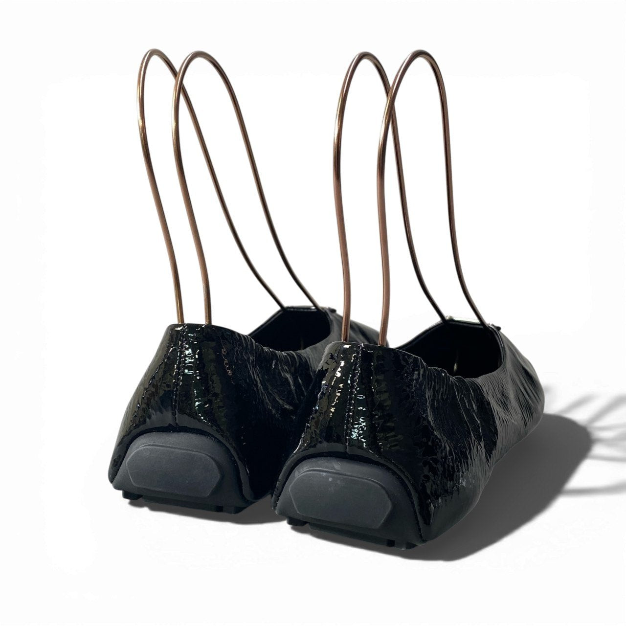 c17 【美品】PRADA プラダ ナプラップパテントレザー バレリーナ バレエシューズ サイズ37 ブラック レディースk02i