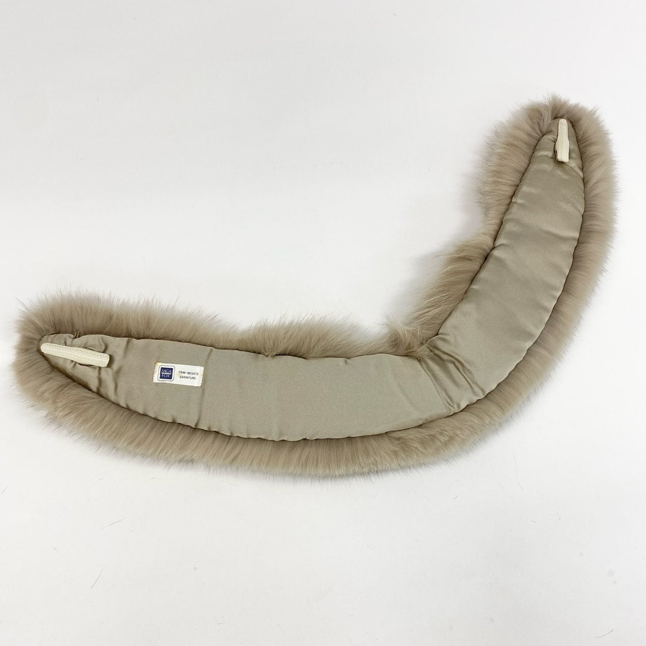 28k29 SAGA FOX サガフォックス ブルーフォックス ティペット マフラー 衿巻き 和装 ベージュ系 フォックスファー レディースu02t