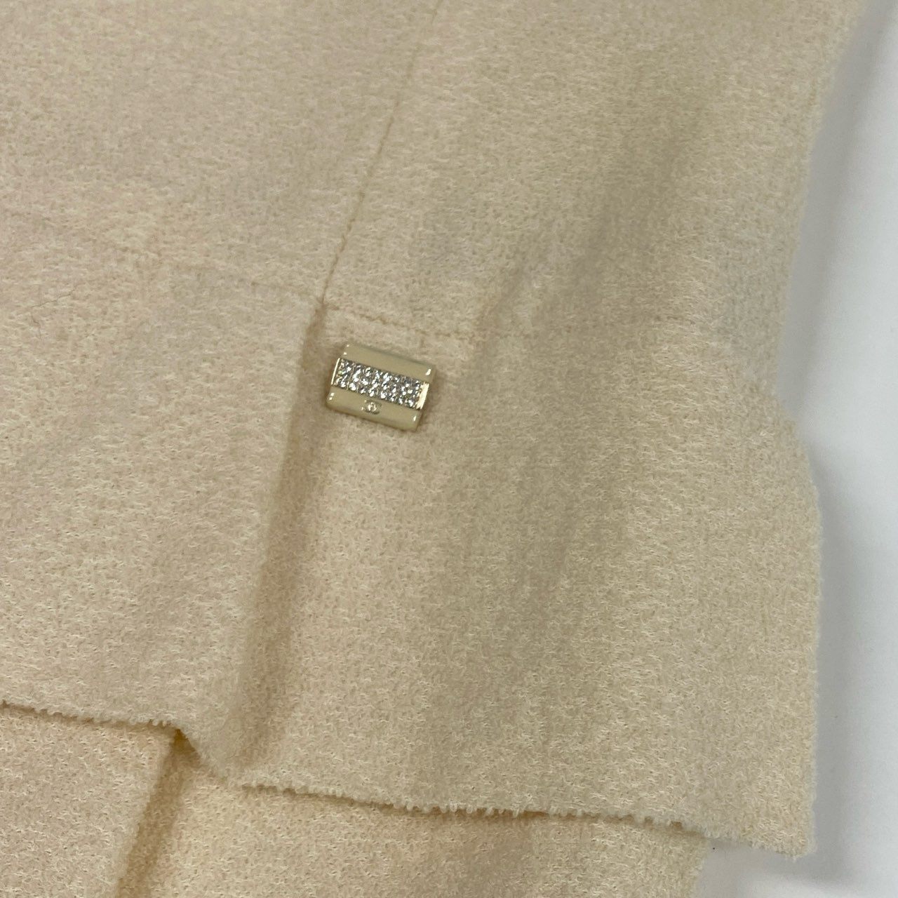 b26 CHANEL シャネル P42639 2011年 ツイード素材 ワンピース サイズ38 オフホワイト レディースta1