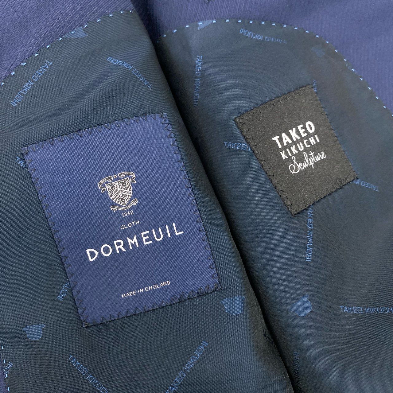56k27 TAKEO KIKUCHI タケオキクチ DORMEUIL ドーメル生地使用○ セットアップスーツ シングル 1B メンズ 紳士服 ビジネス ネイビー ウール100％u02t