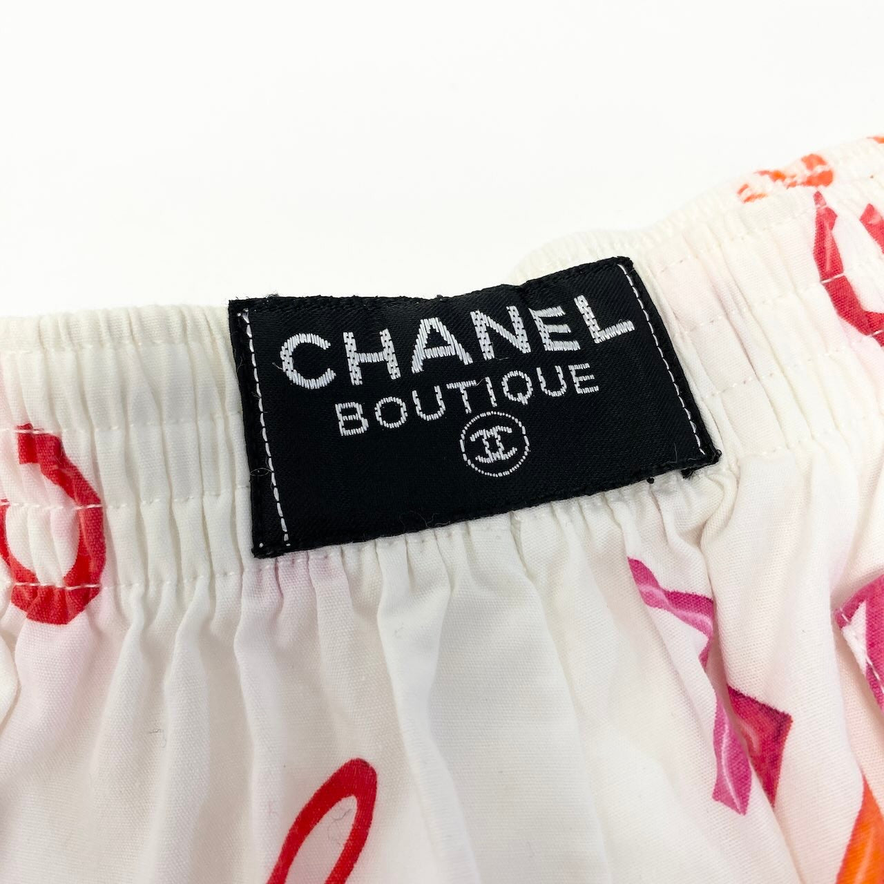 e8 CHANEL 1996年 ヴィンテージ コットンショートパンツ 38サイズ ホワイト コットン100％ レディース 女性用u02t