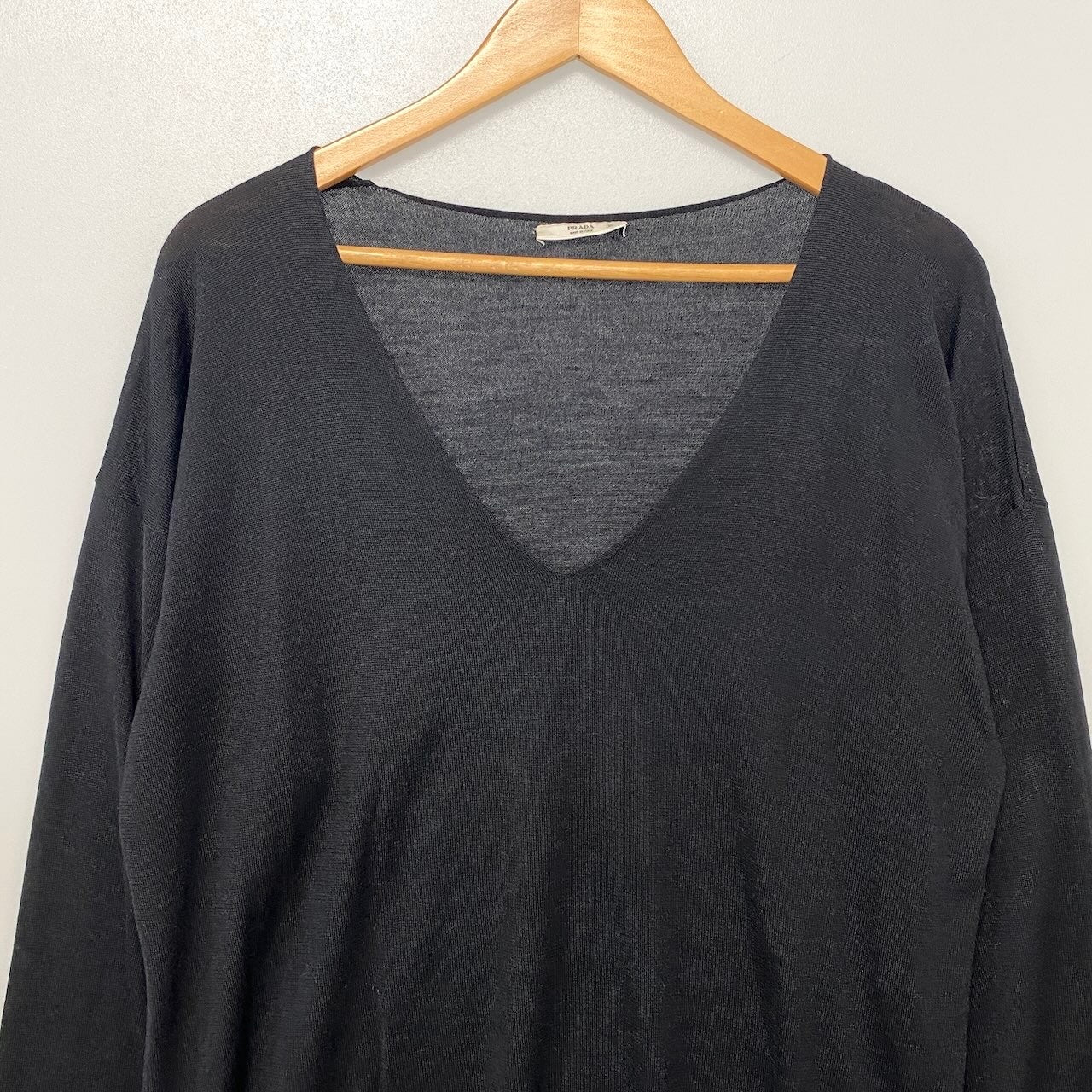 3h28 PRADA プラダ Vネック ニットセーター ロングスリーブ サイズ36 ブラック ウールシルク混 レディースu02t